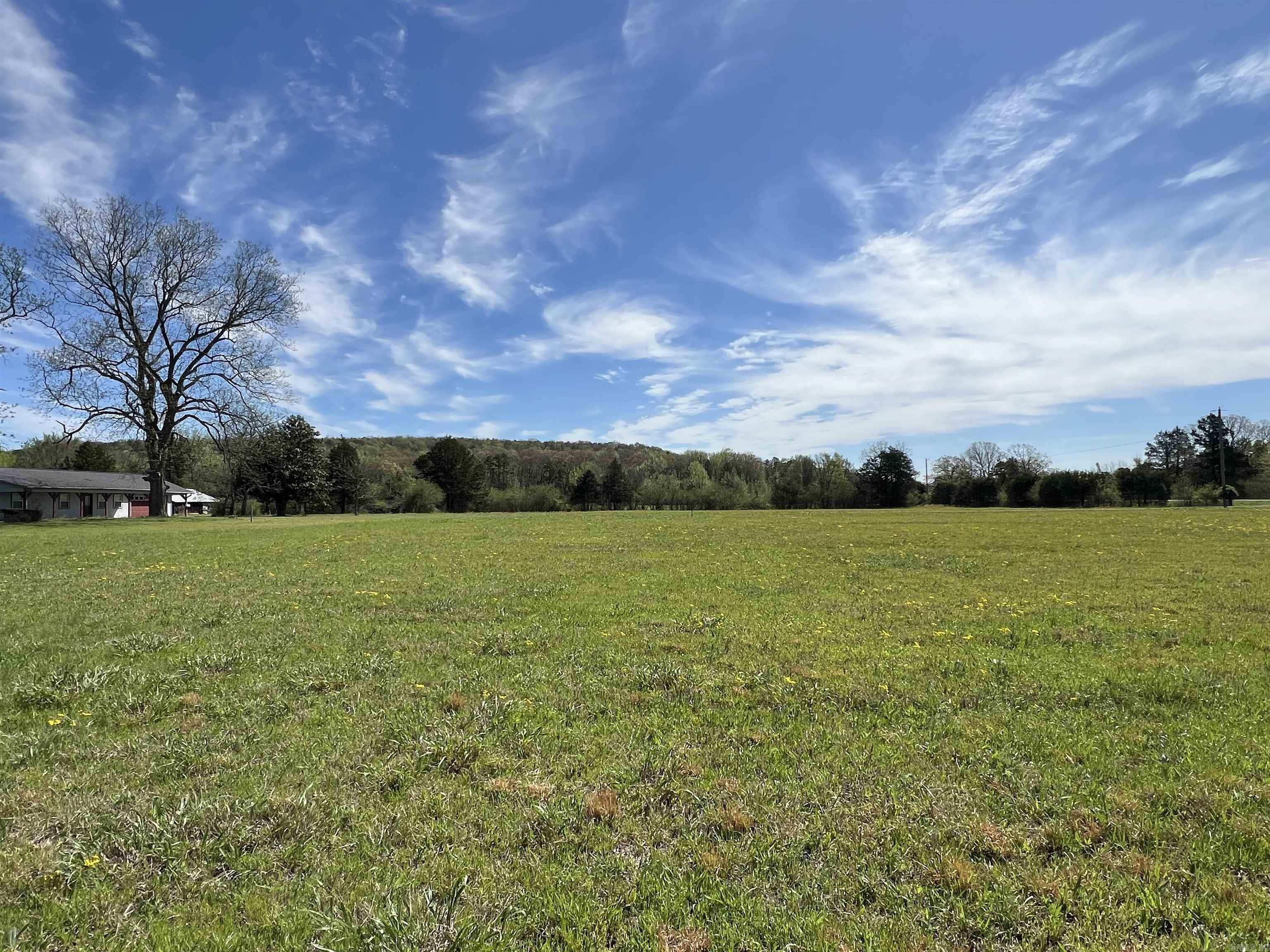 2421 Hwy 95 E Property Photo 22