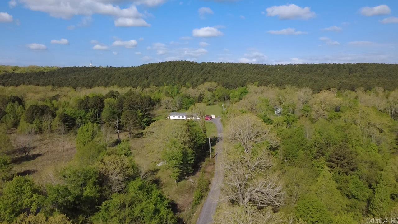 706 Old Waters Highway Property Photo 2
