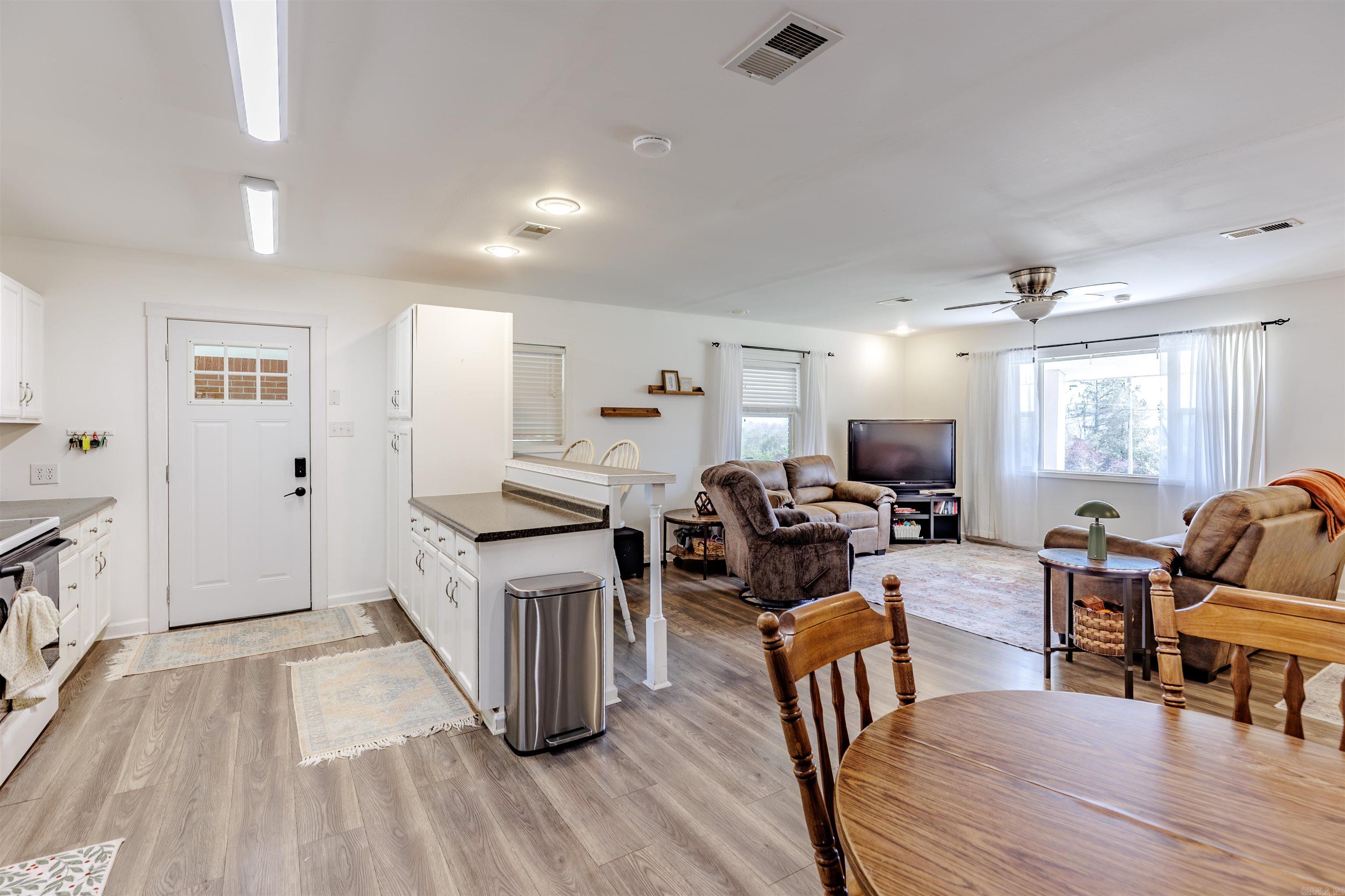 3566 Highway 60 W Property Photo 11