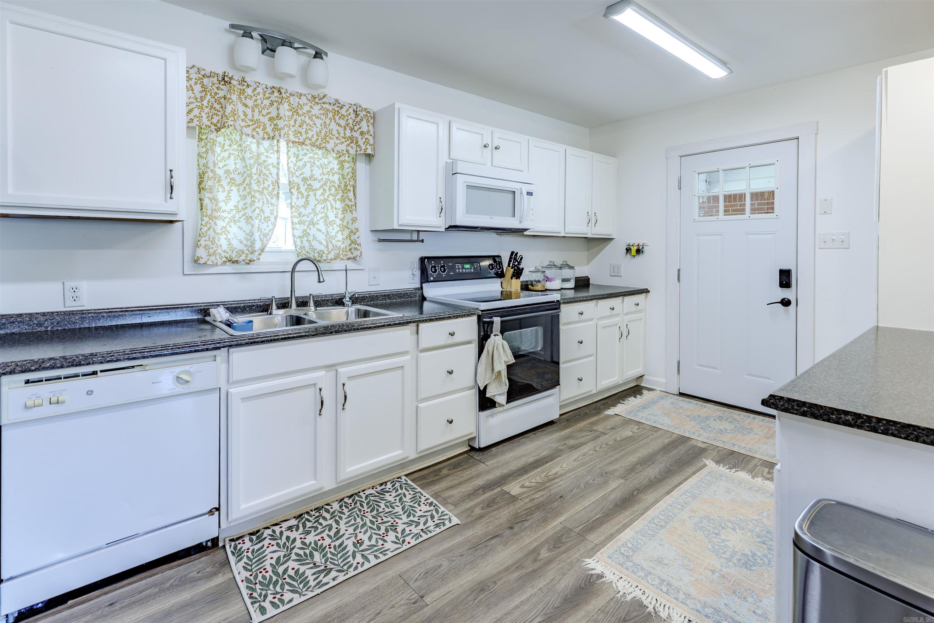 3566 Highway 60 W Property Photo 12