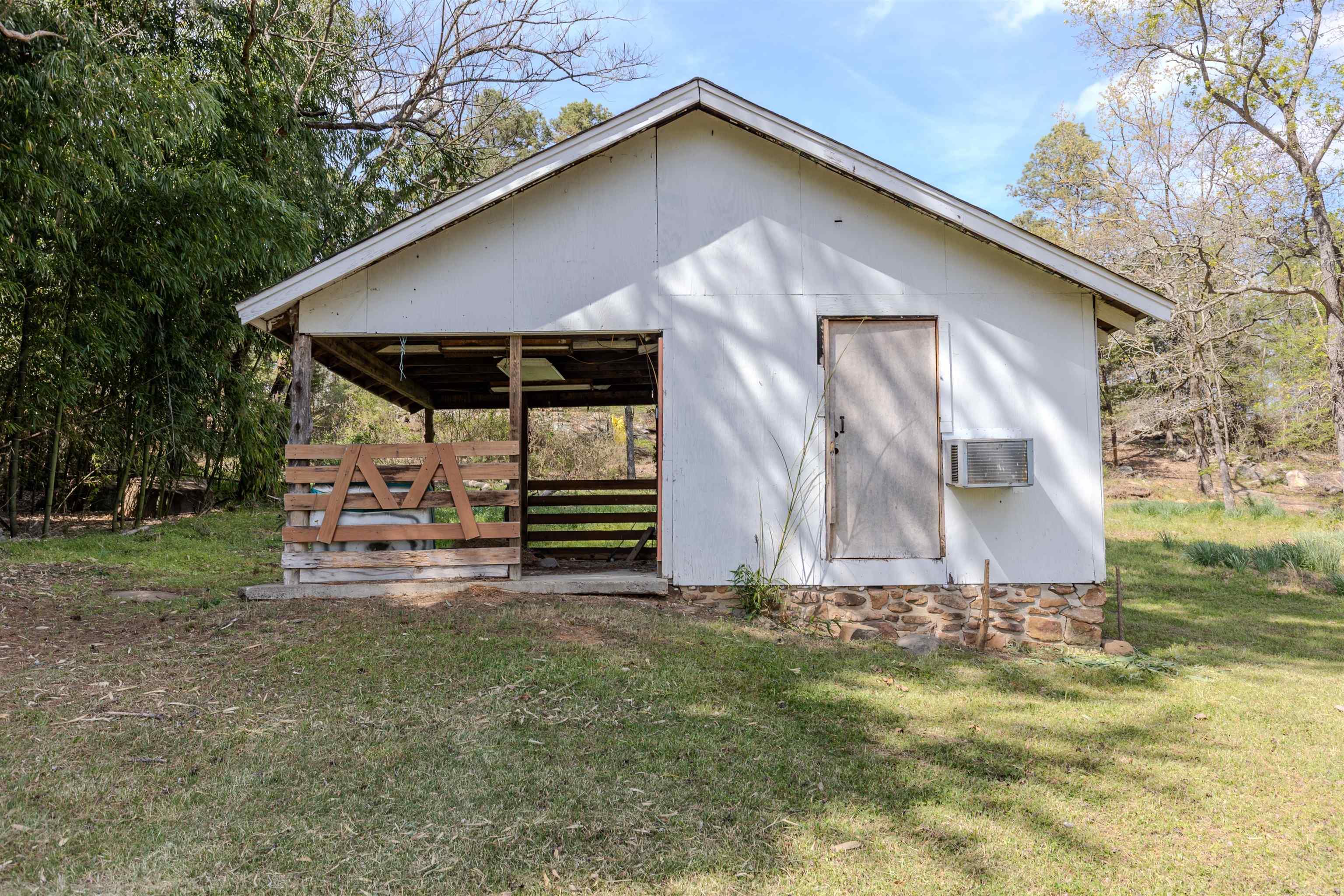 3566 Highway 60 W Property Photo 43