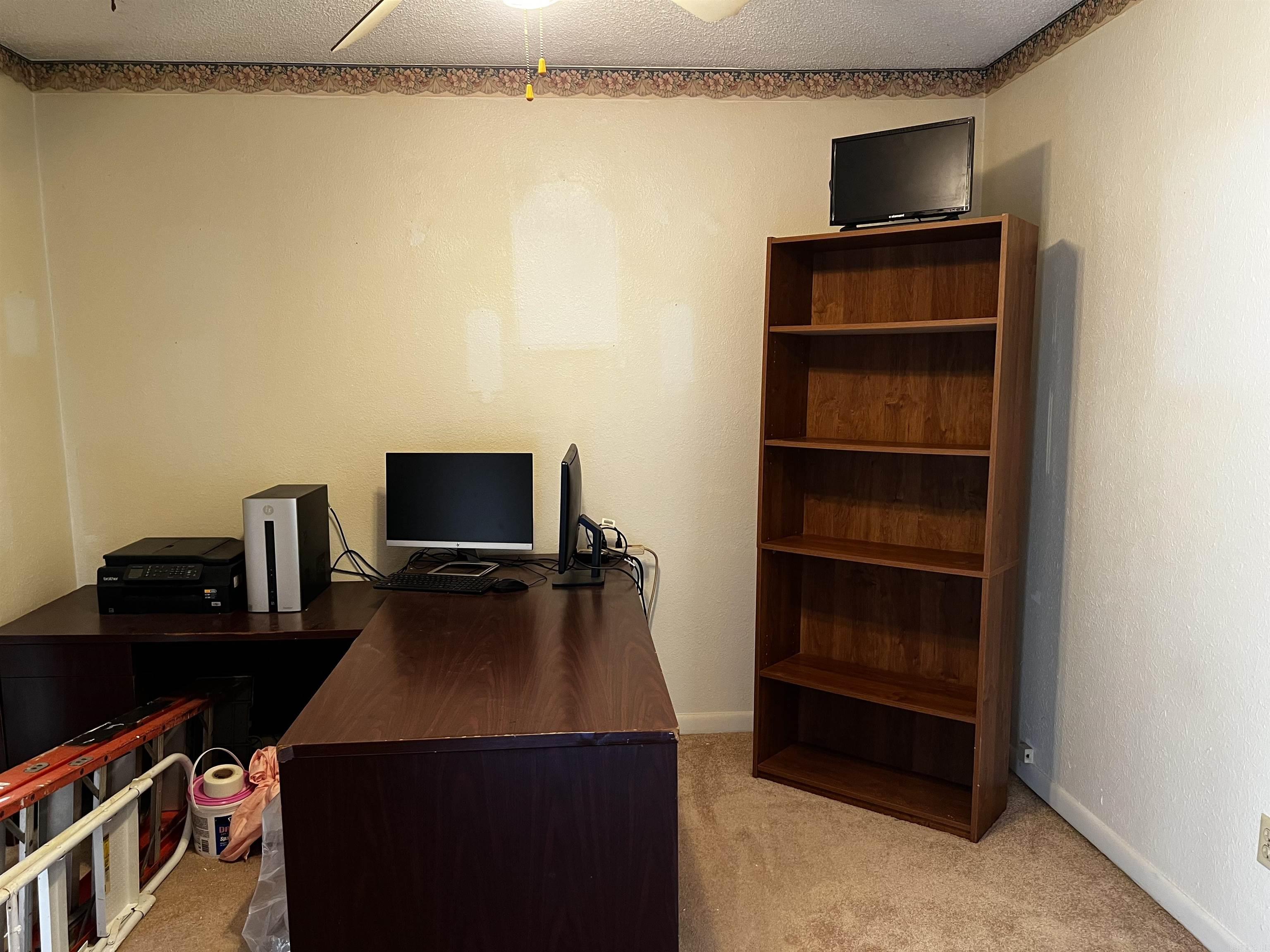 3211 Dartmouth Court Property Photo 6