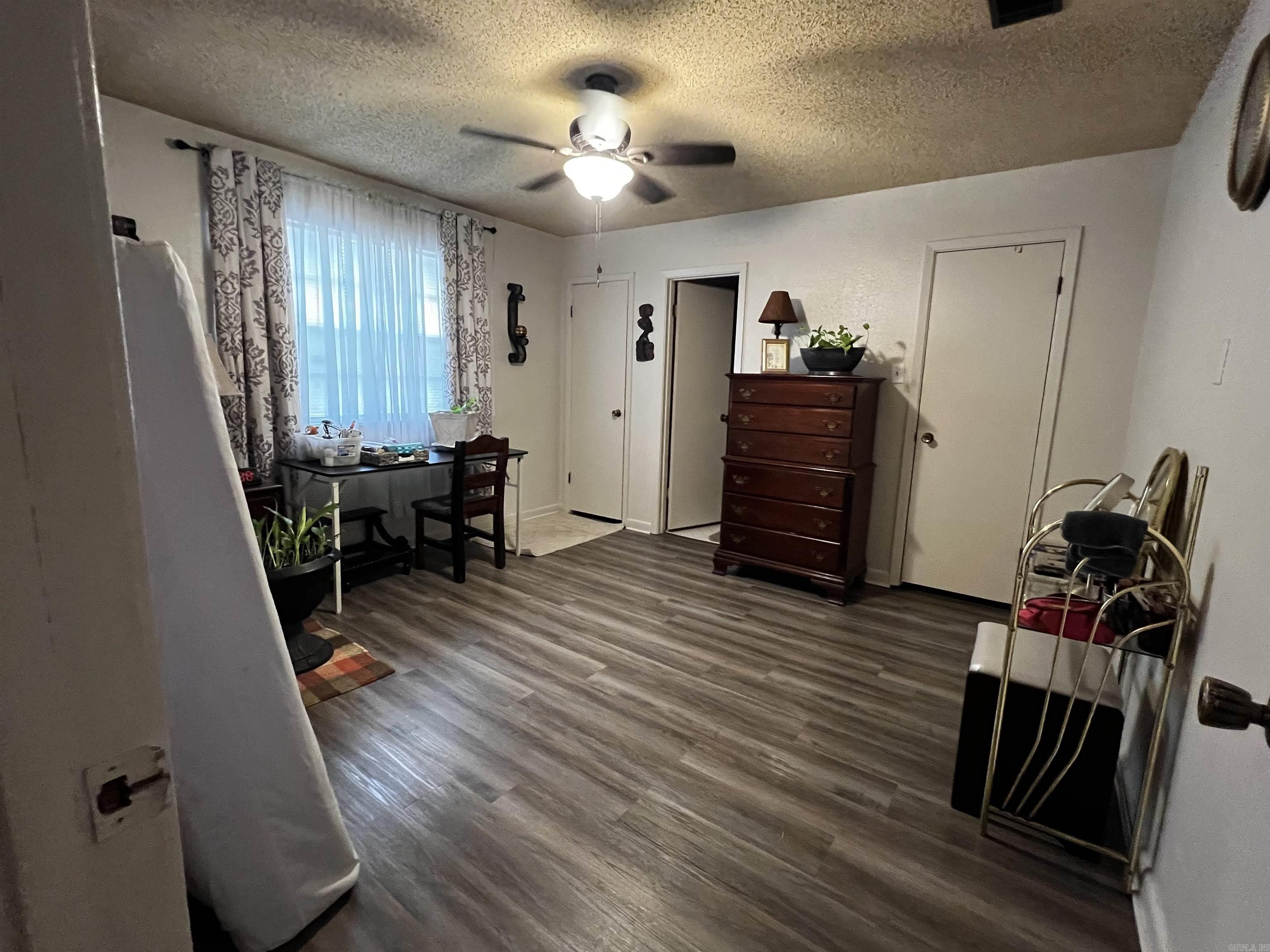3211 Dartmouth Court Property Photo 13