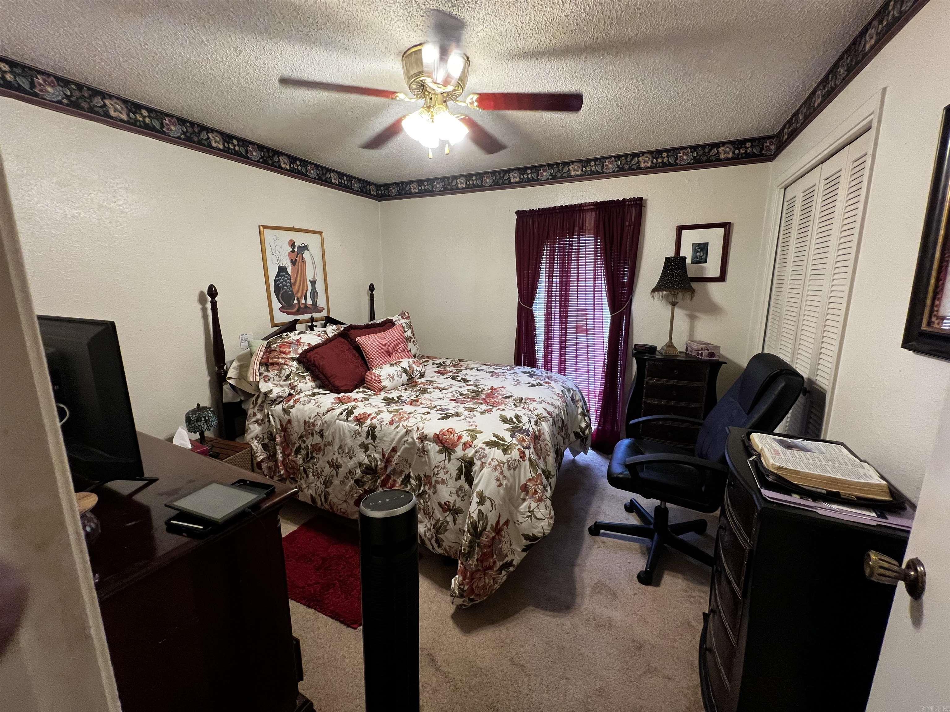 3211 Dartmouth Court Property Photo 18