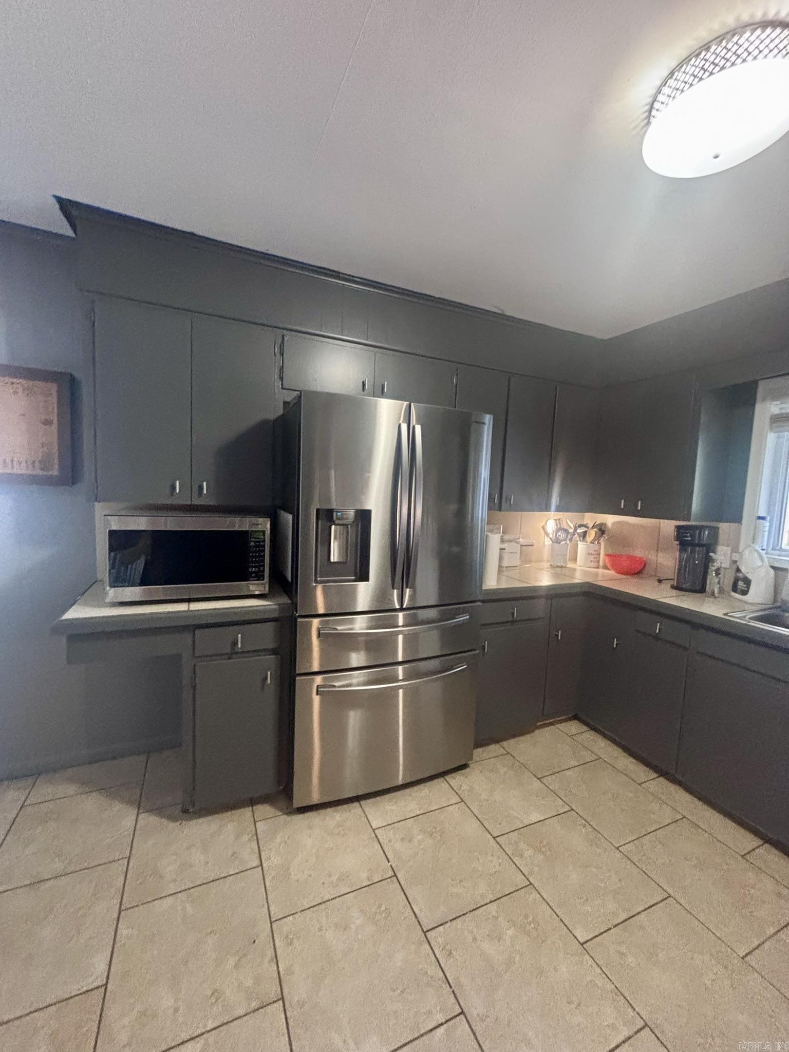 3717 Loch Lane Property Photo 8