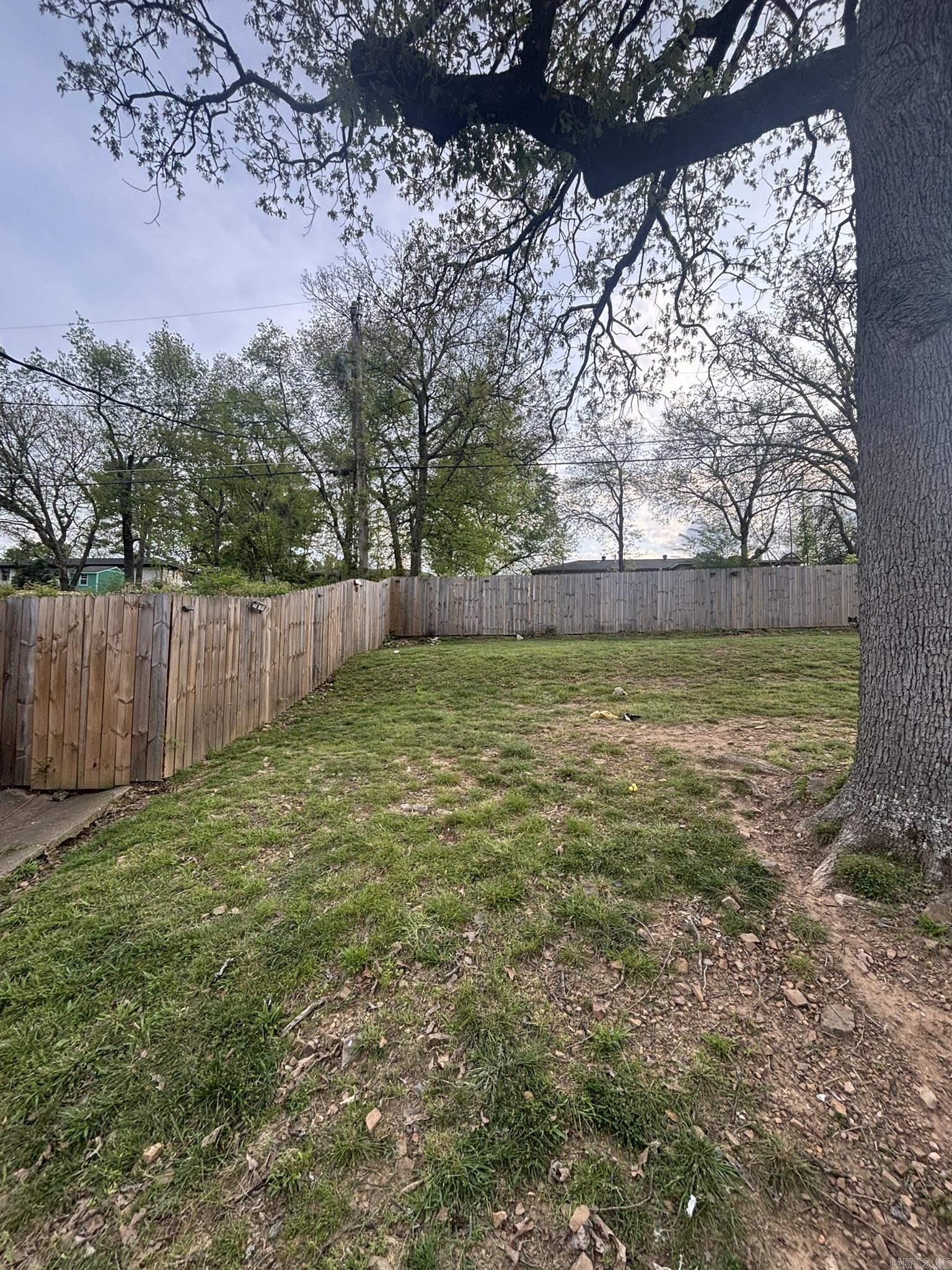 3717 Loch Lane Property Photo 28