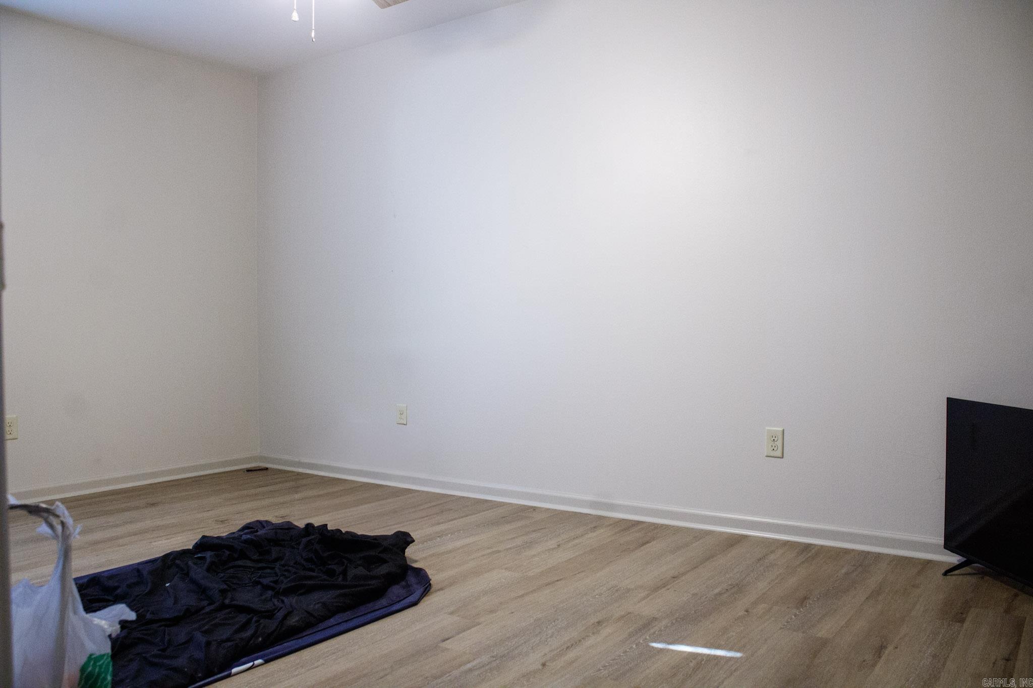 206 Deborah Street Property Photo 8
