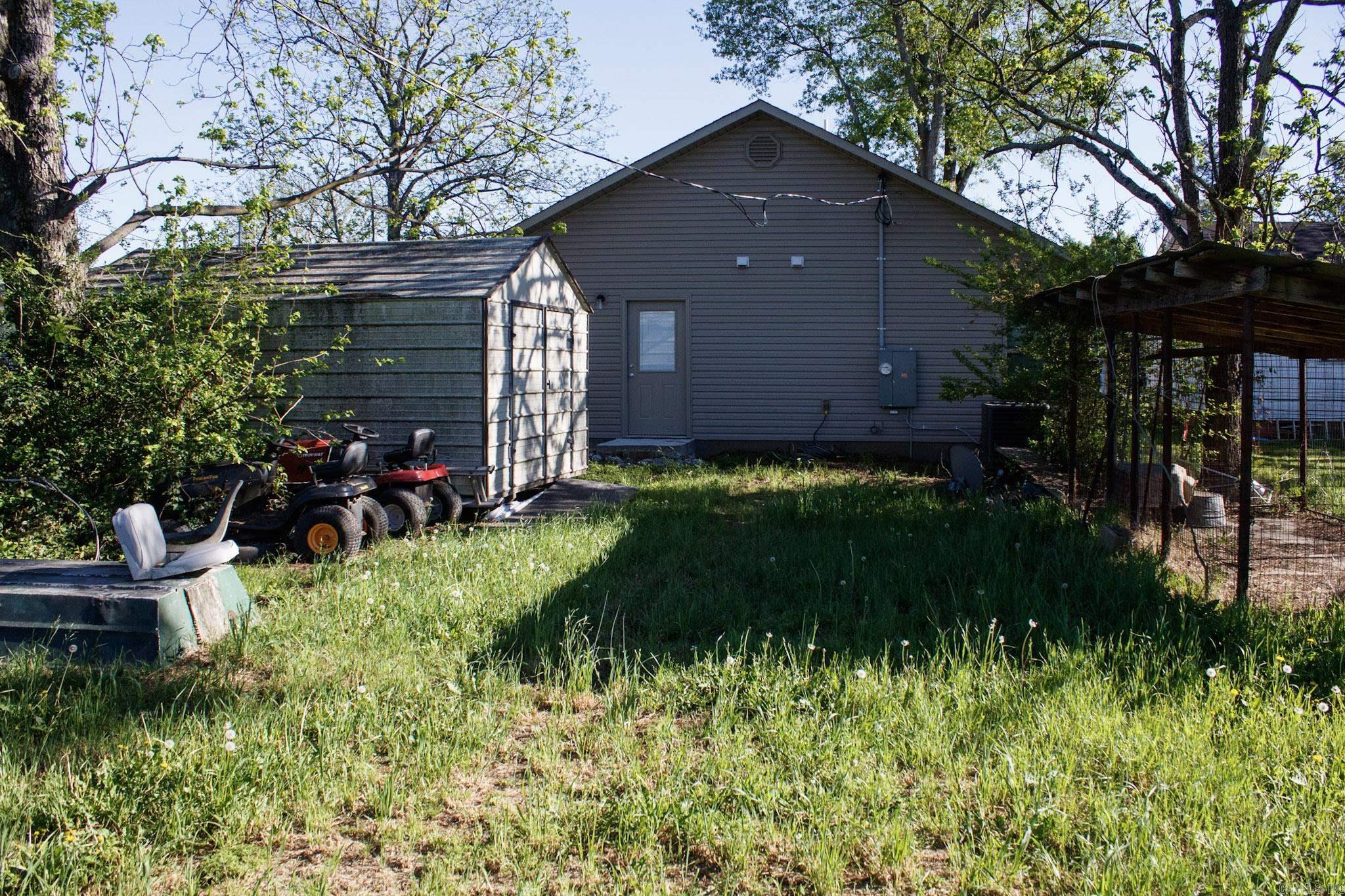 206 Deborah Street Property Photo 15
