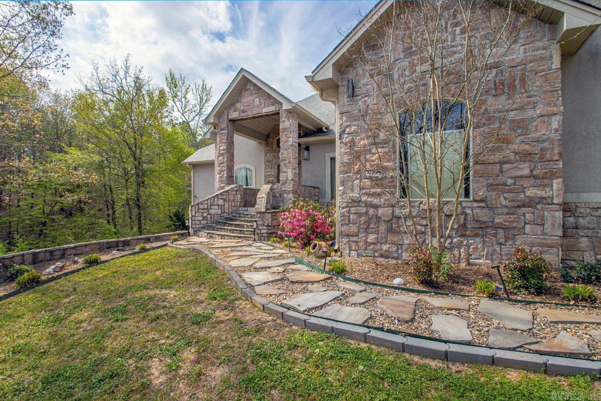 2711 Johnson Ln Property Photo 5