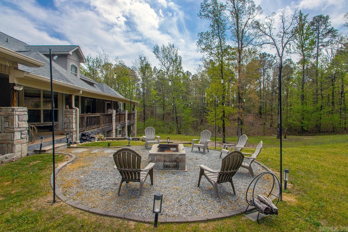 2711 Johnson Ln Property Photo 34