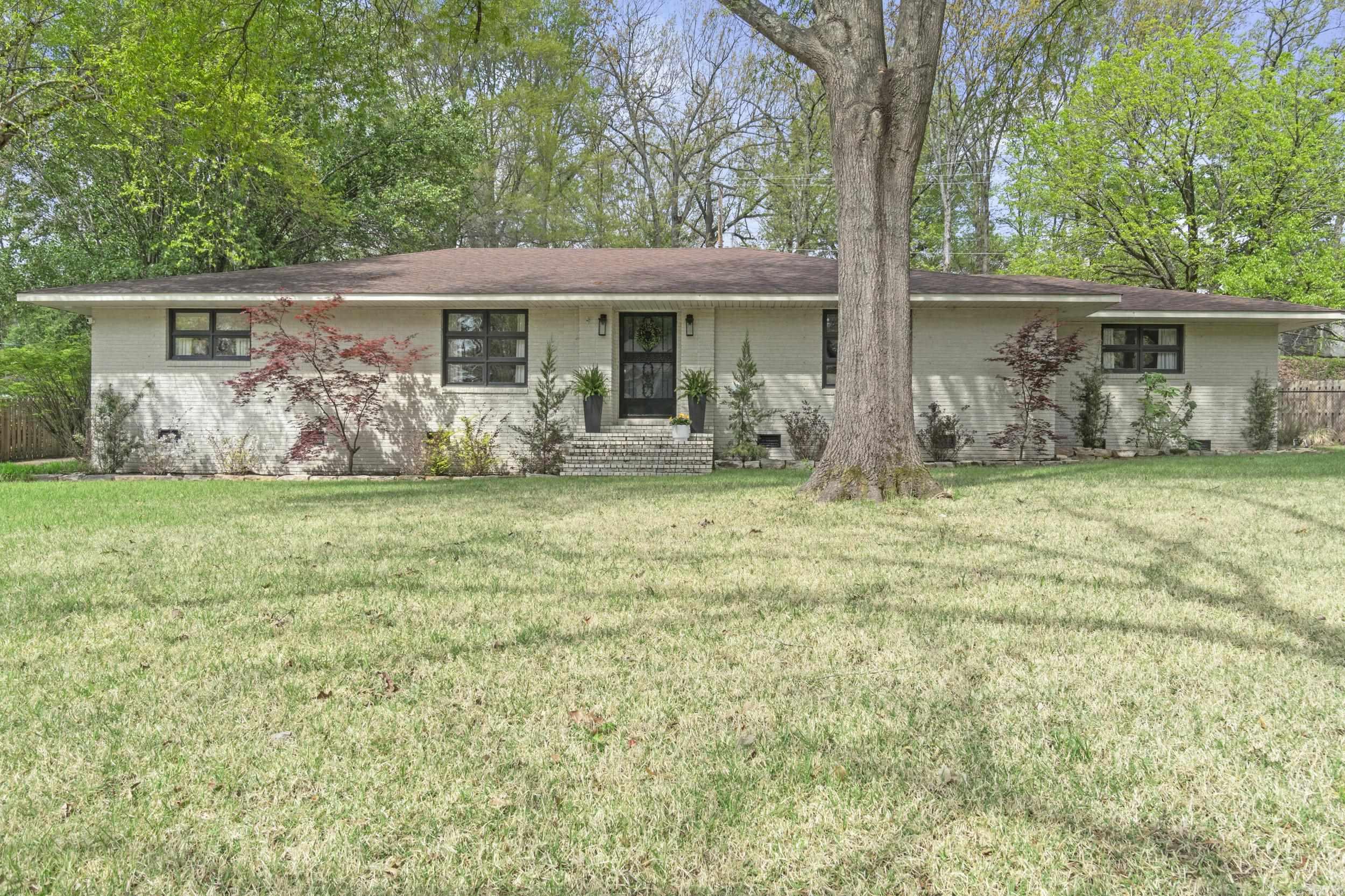 10 Shannon Drive Property Photo 1