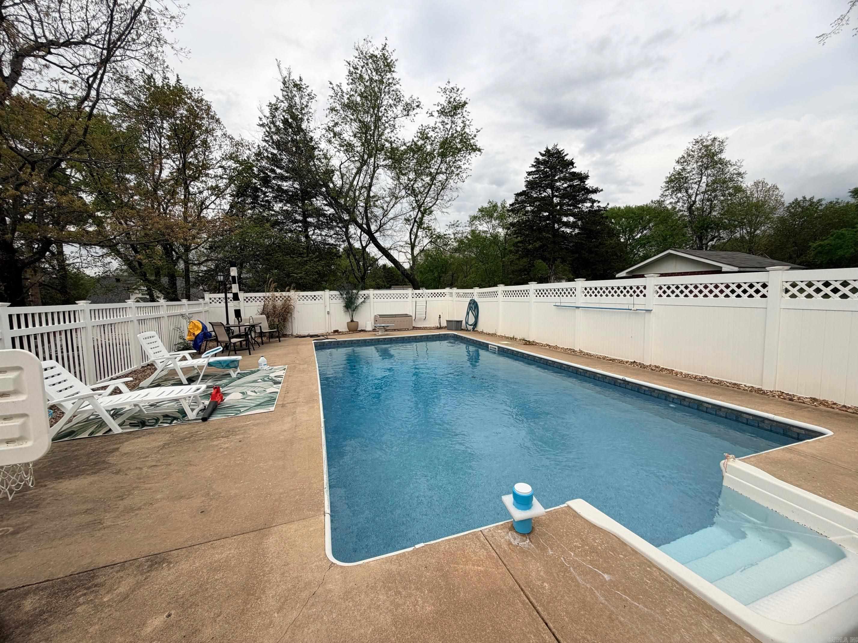 14 Jamie Lane Property Photo 30