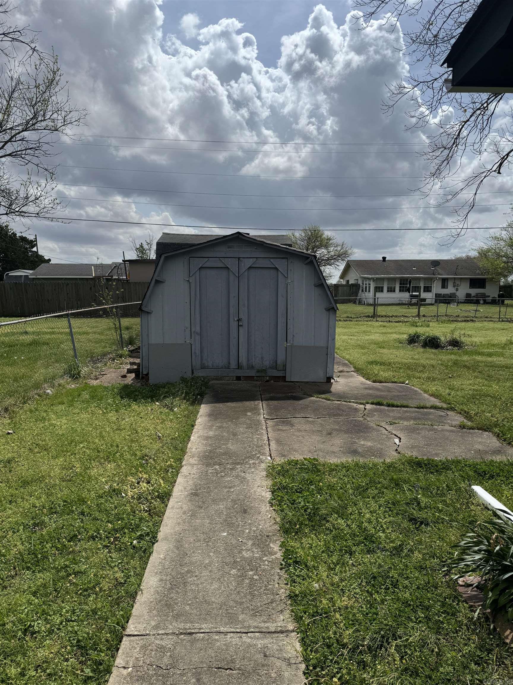 103 Marti Street Property Photo 20