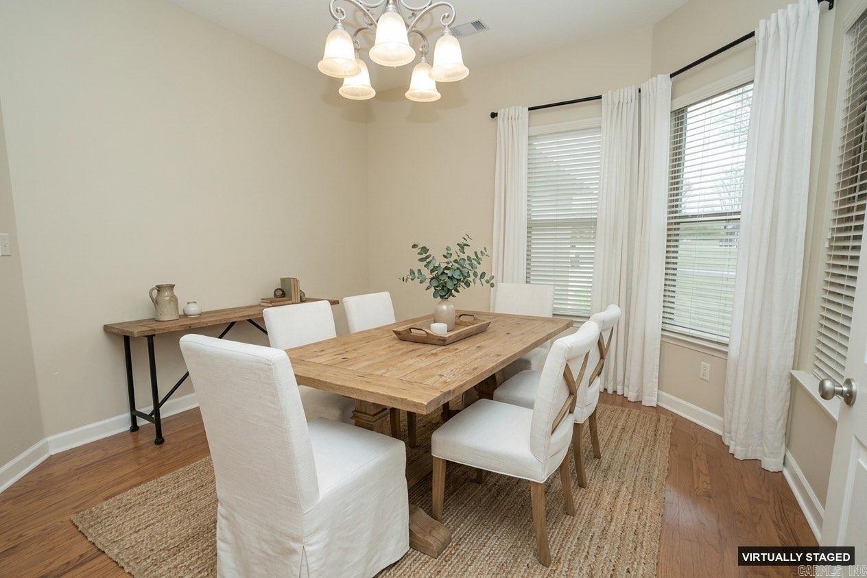 1090 Whispering Oak Property Photo 9