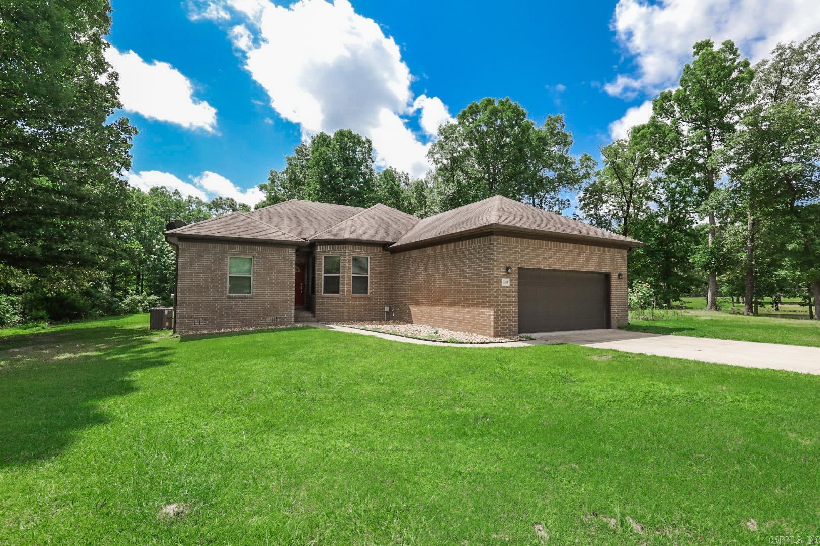 1090 Whispering Oak Property Photo 32