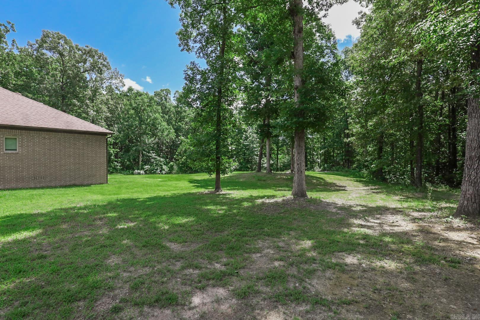 1090 Whispering Oak Property Photo 36