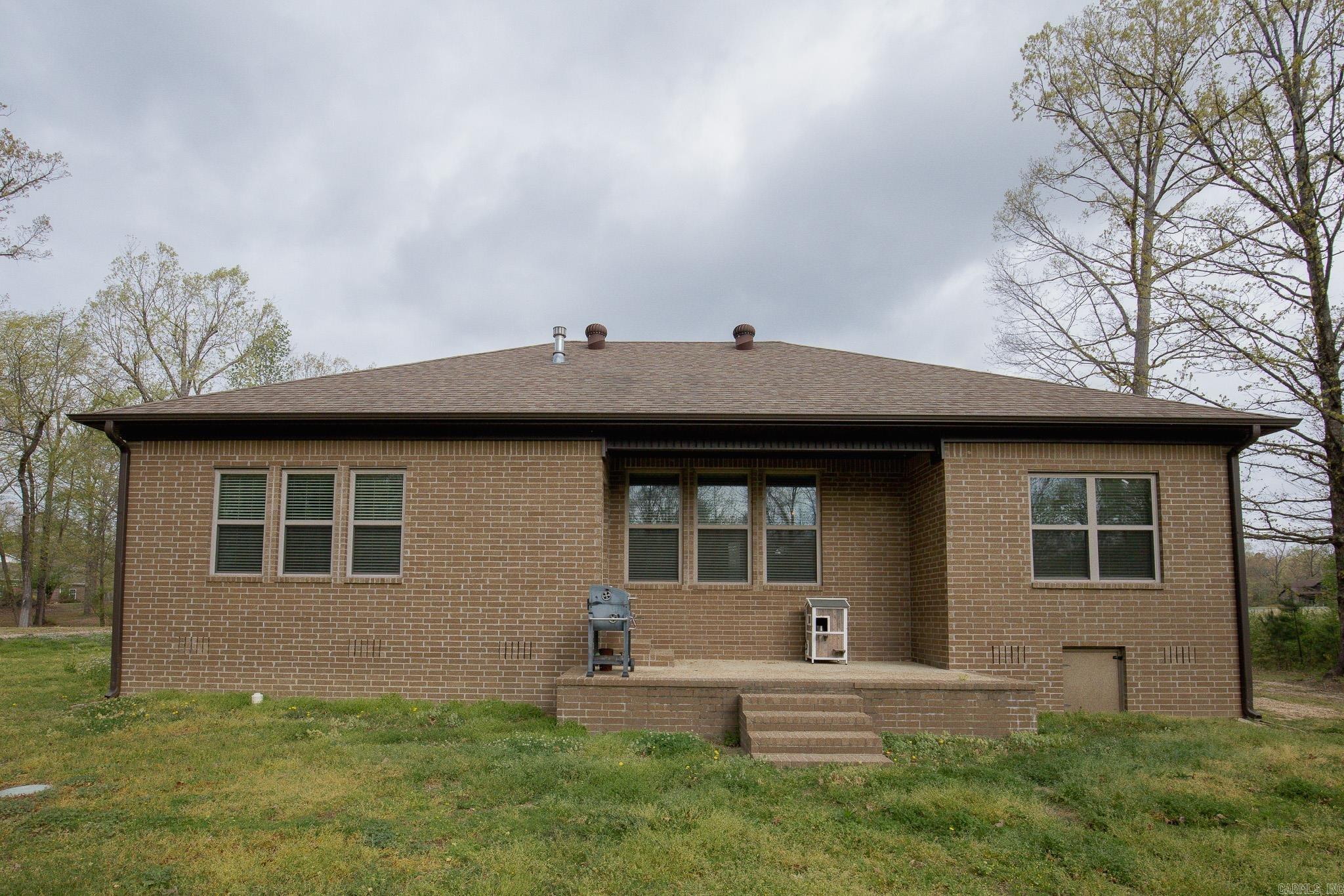 1090 Whispering Oak Property Photo 39