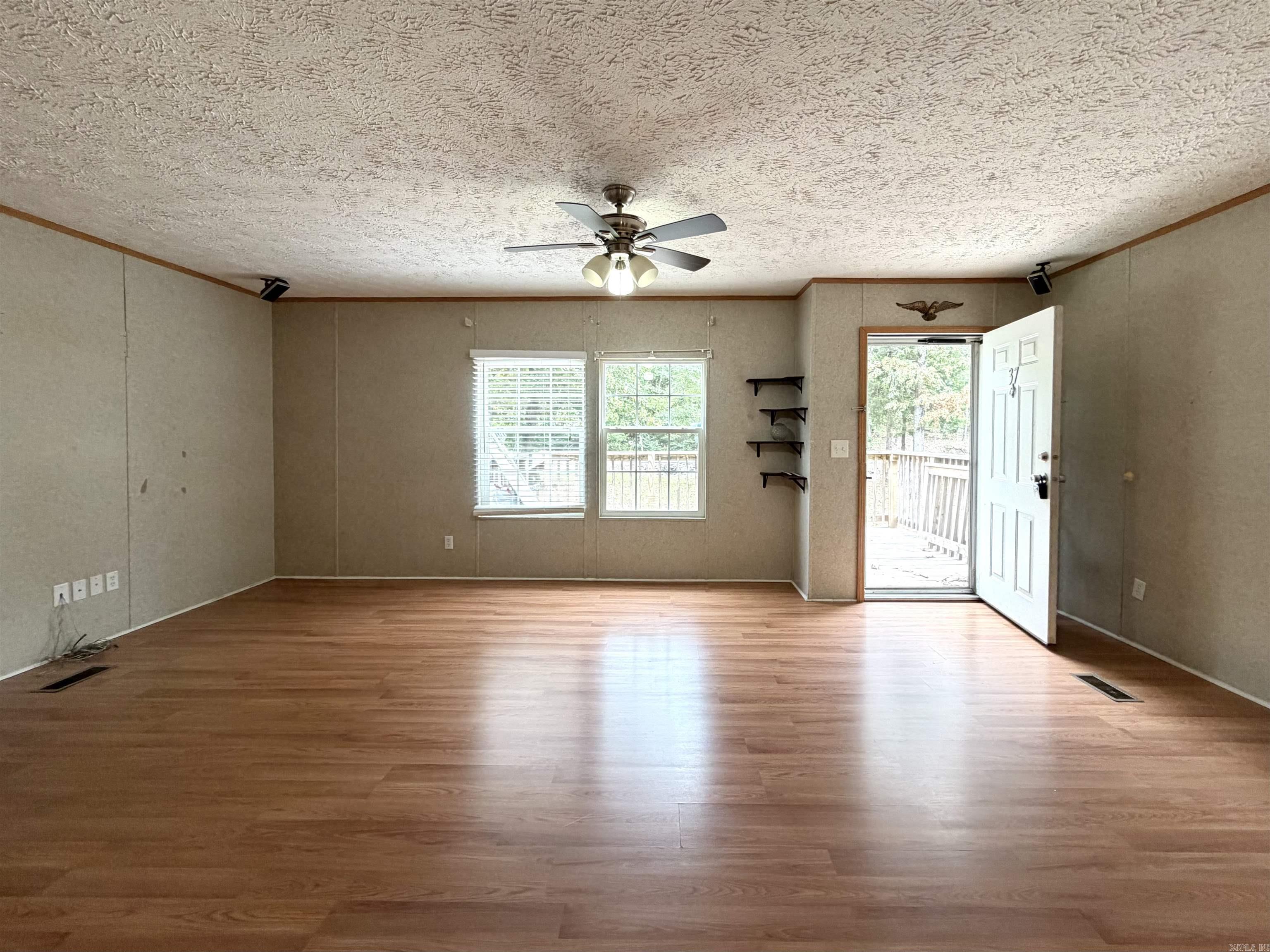37 Grand Trunk Road Property Photo 4