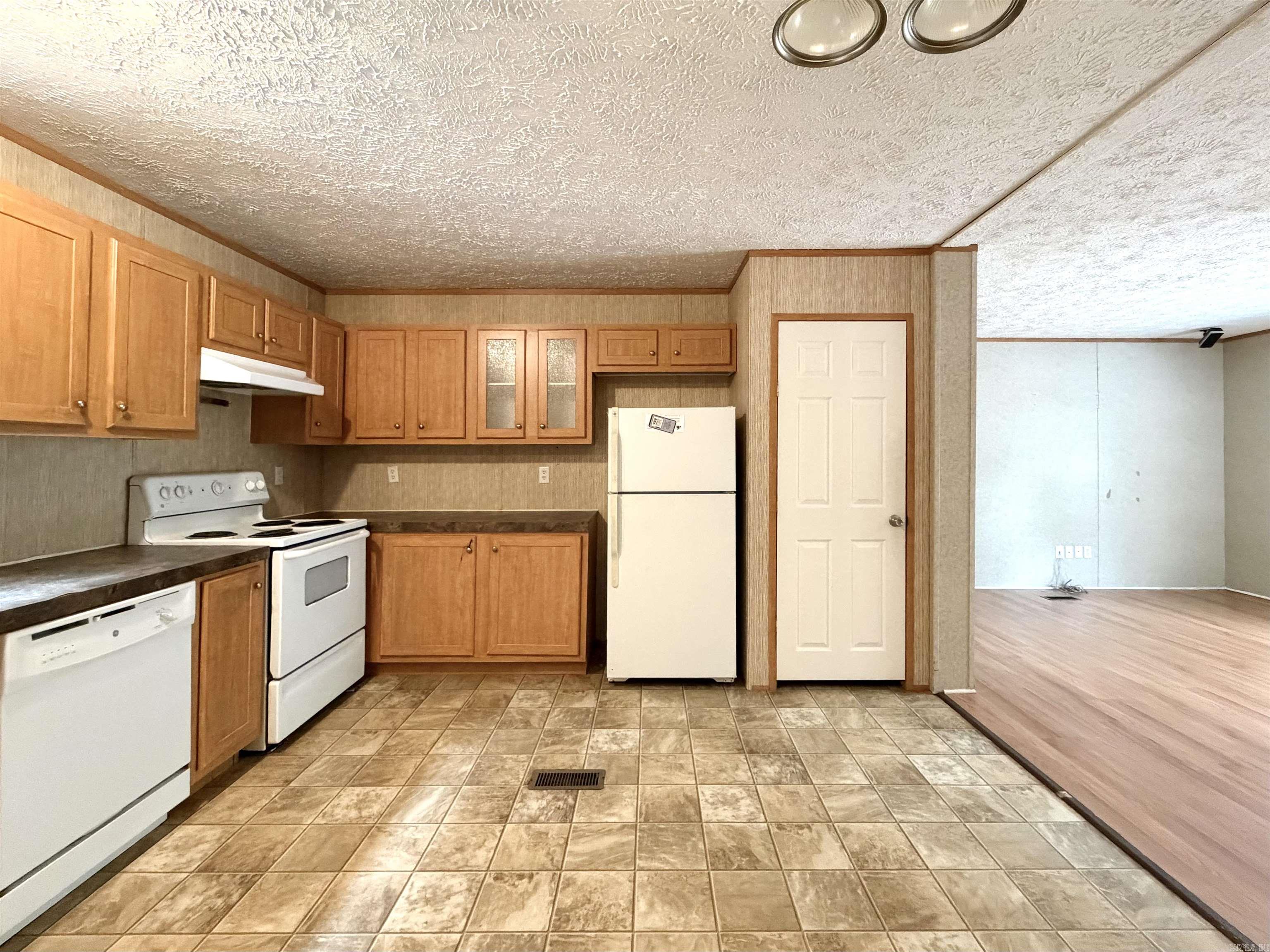 37 Grand Trunk Road Property Photo 8
