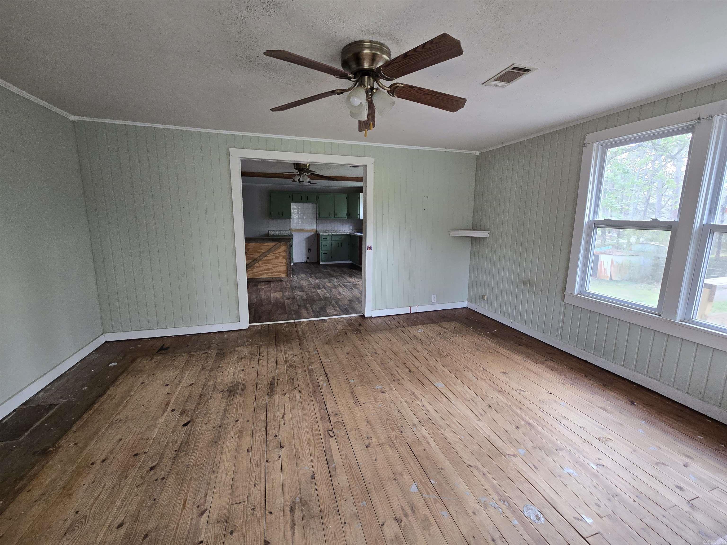 1562 E Hwy 16 Property Photo 11