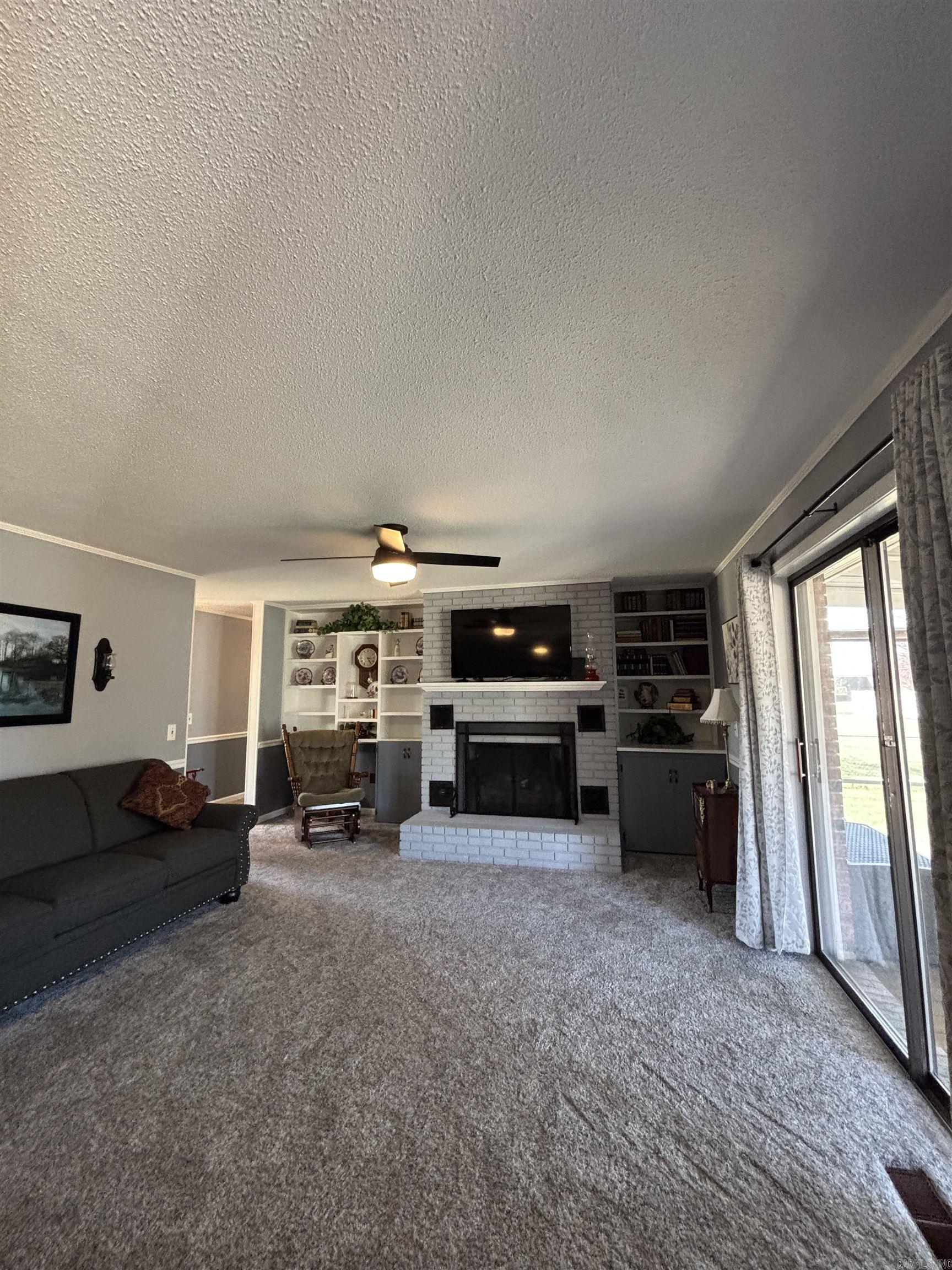 1410 W Main Property Photo 3