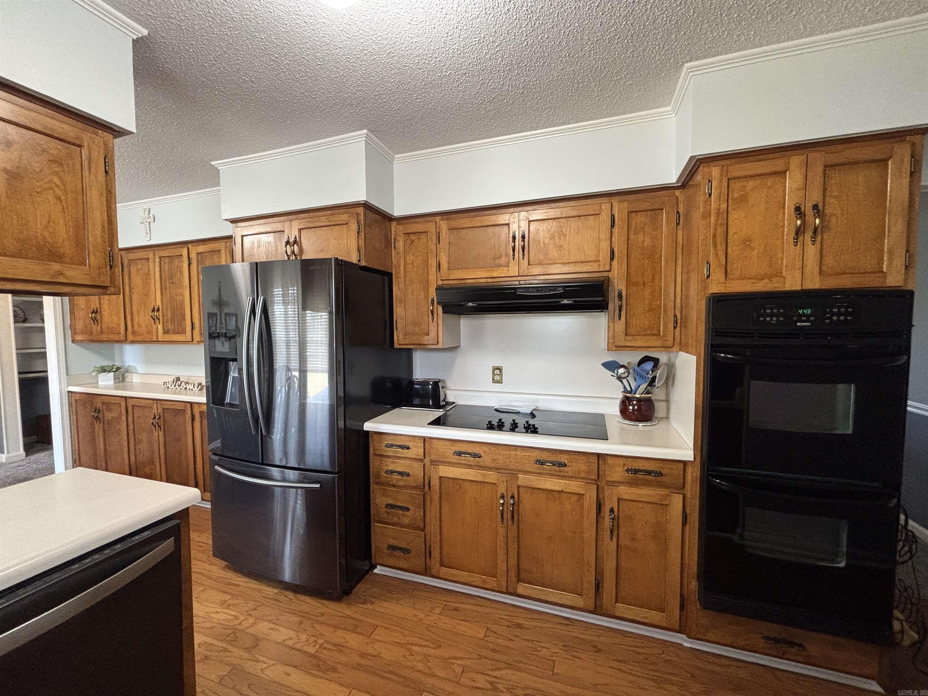 1410 W Main Property Photo 17