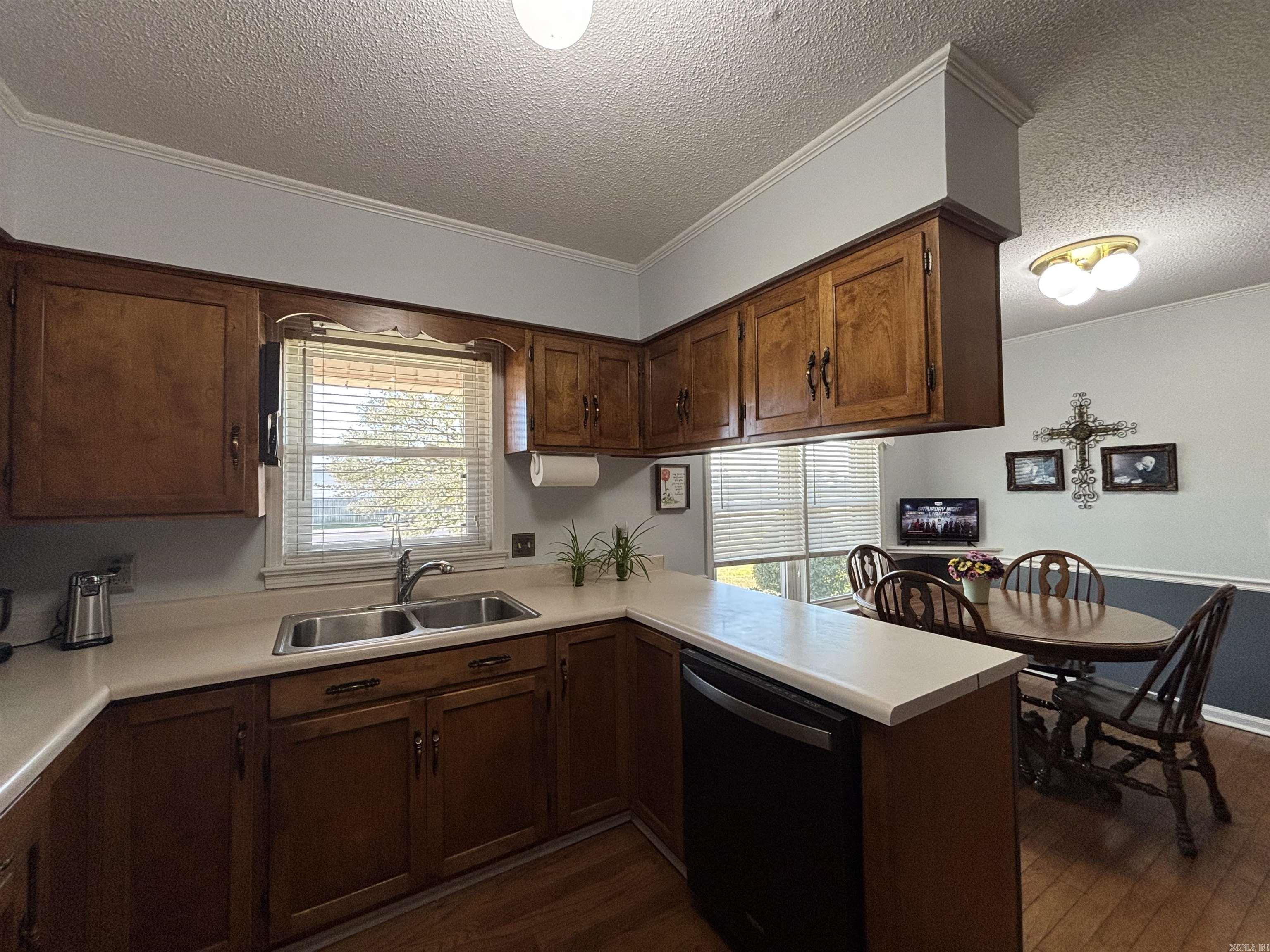 1410 W Main Property Photo 19