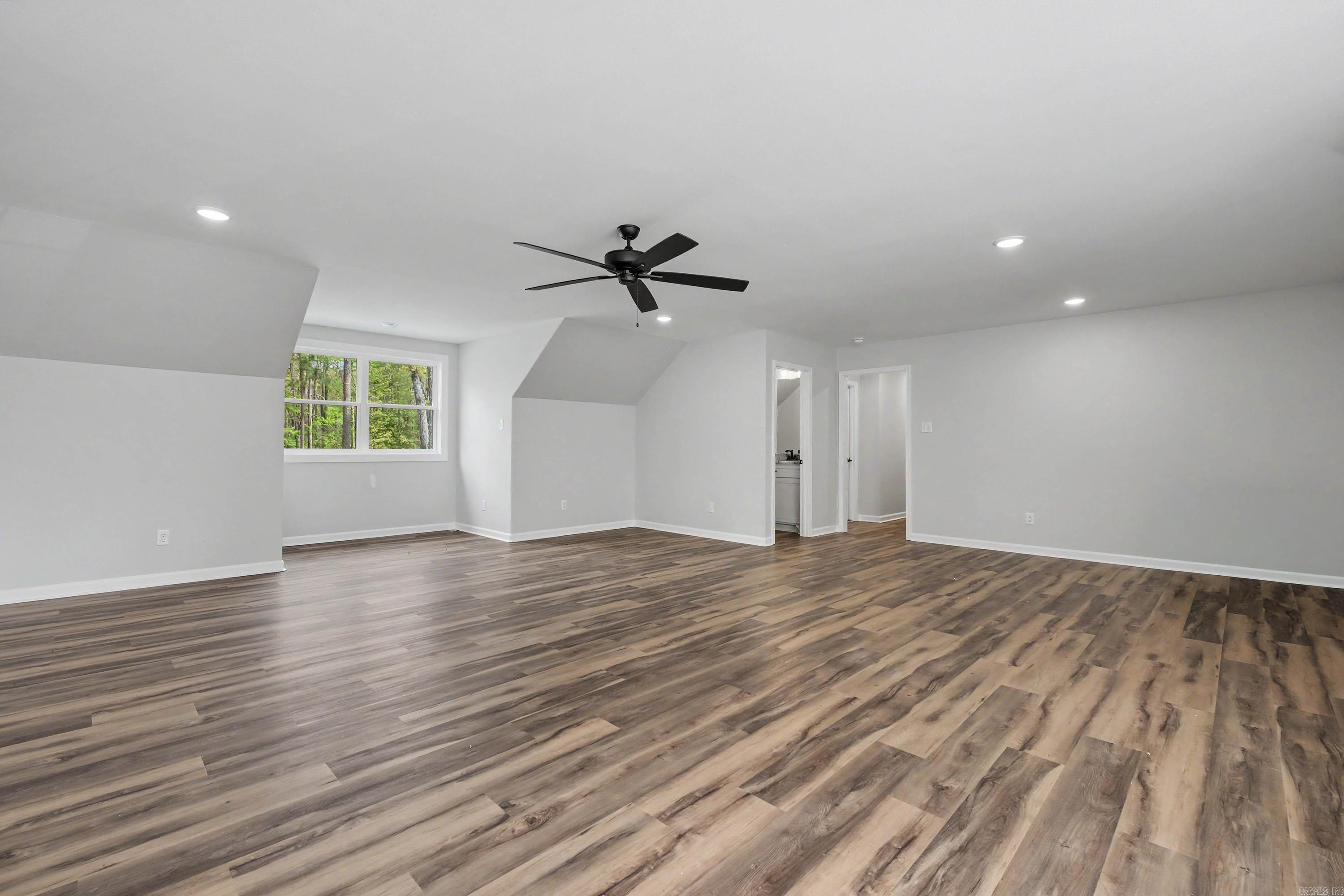 631 Zoa Way Property Photo 39