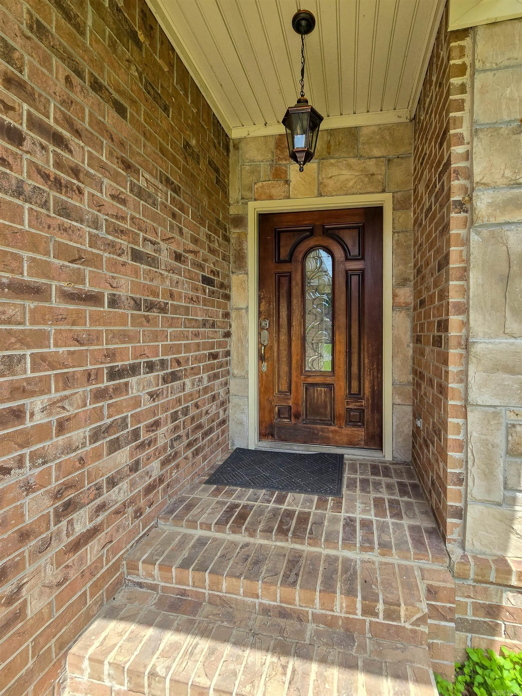 1920 Alex Drive Property Photo 2