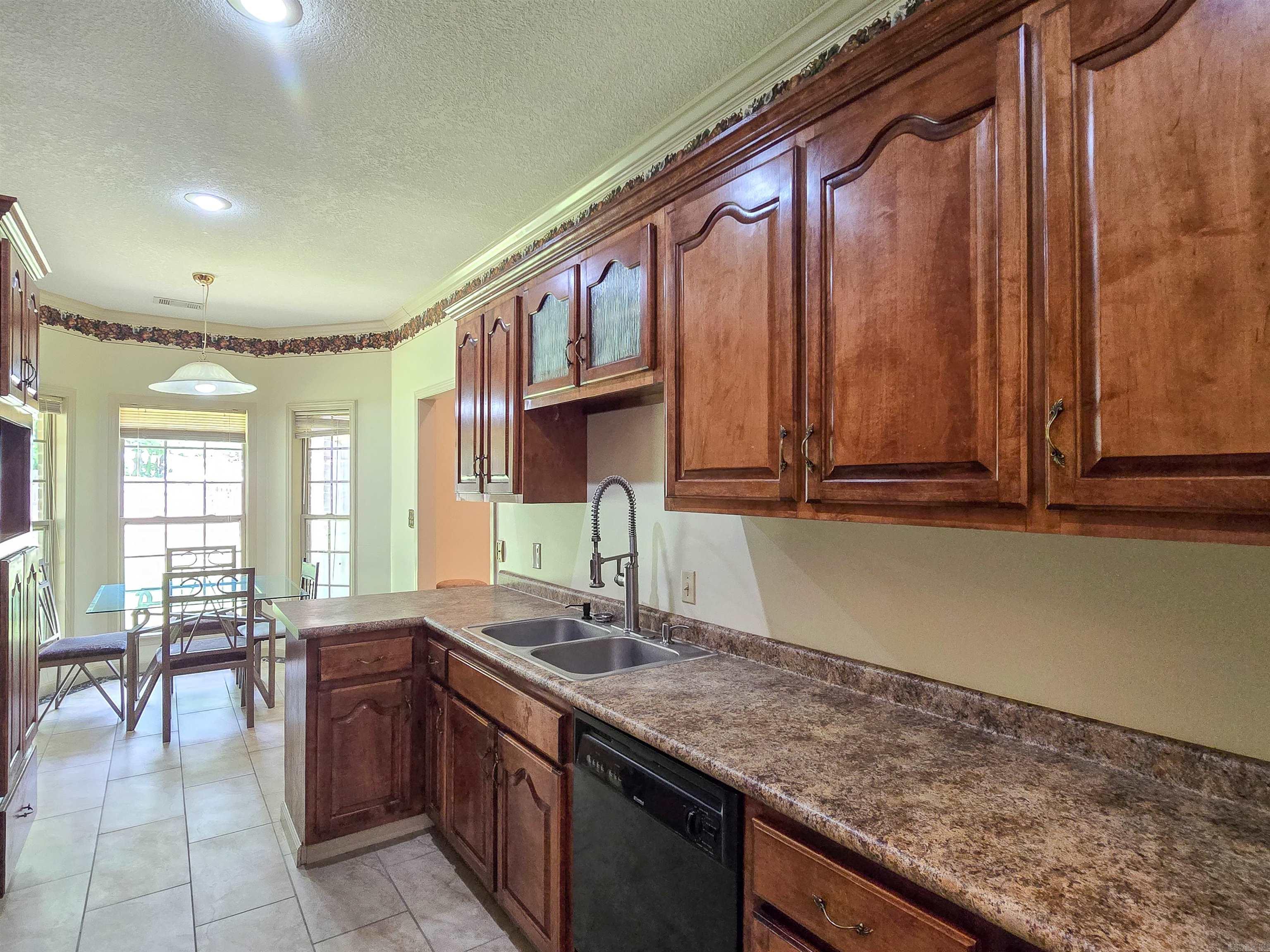 1920 Alex Drive Property Photo 11