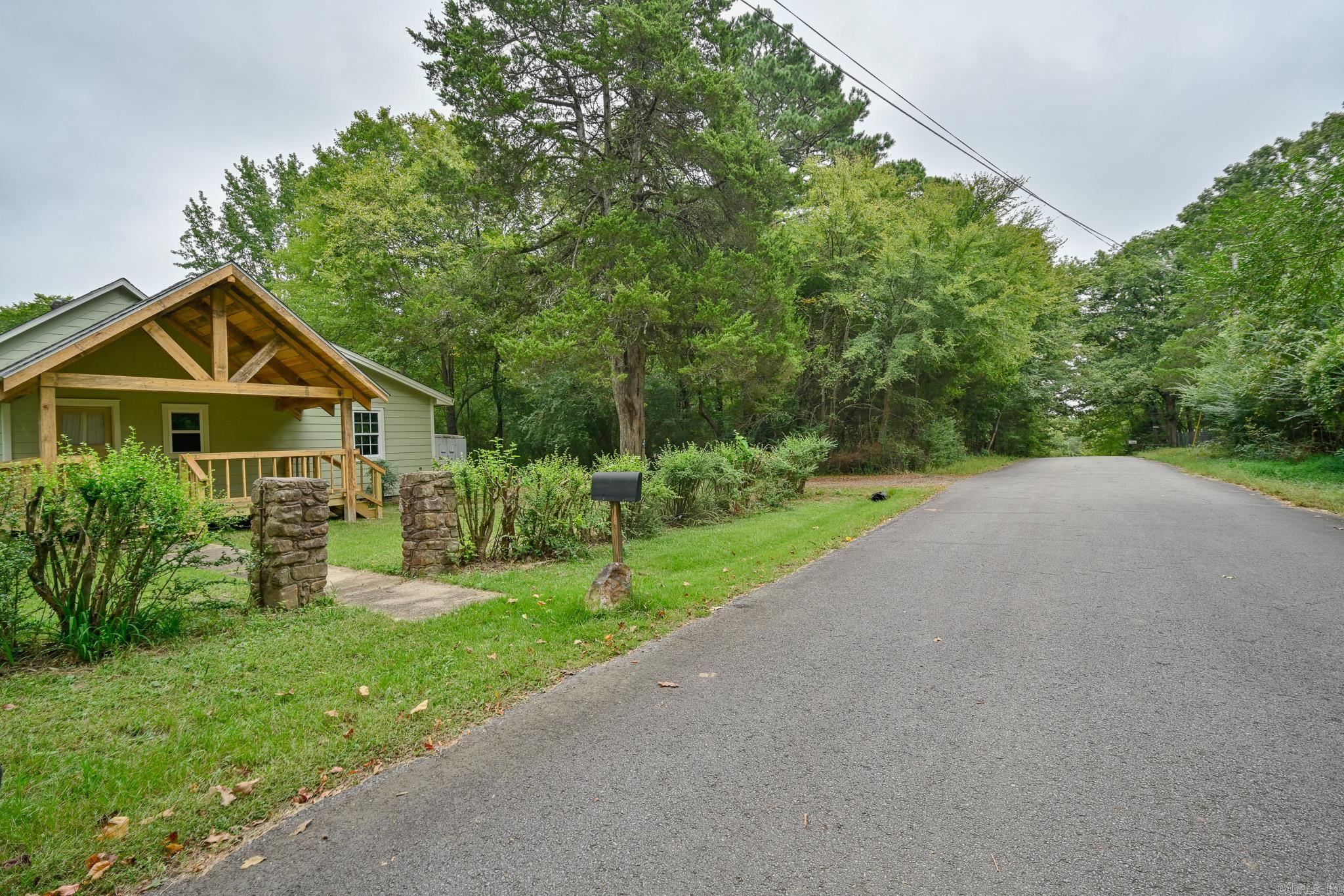 209 Ridge Ave Property Photo 10