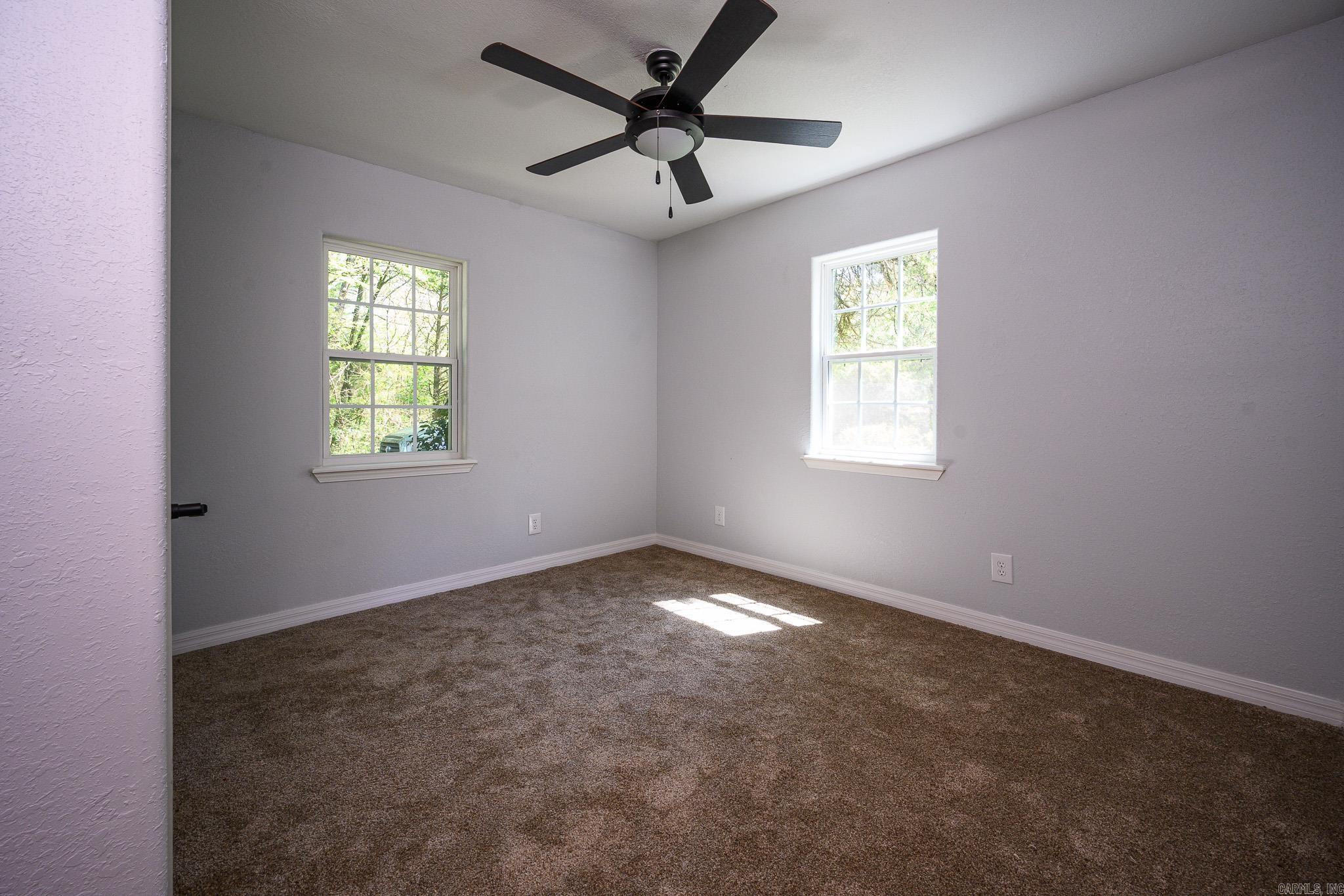 209 Ridge Ave Property Photo 17