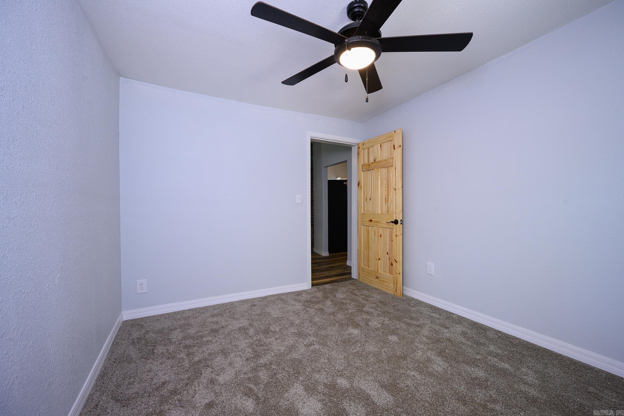209 Ridge Ave Property Photo 22