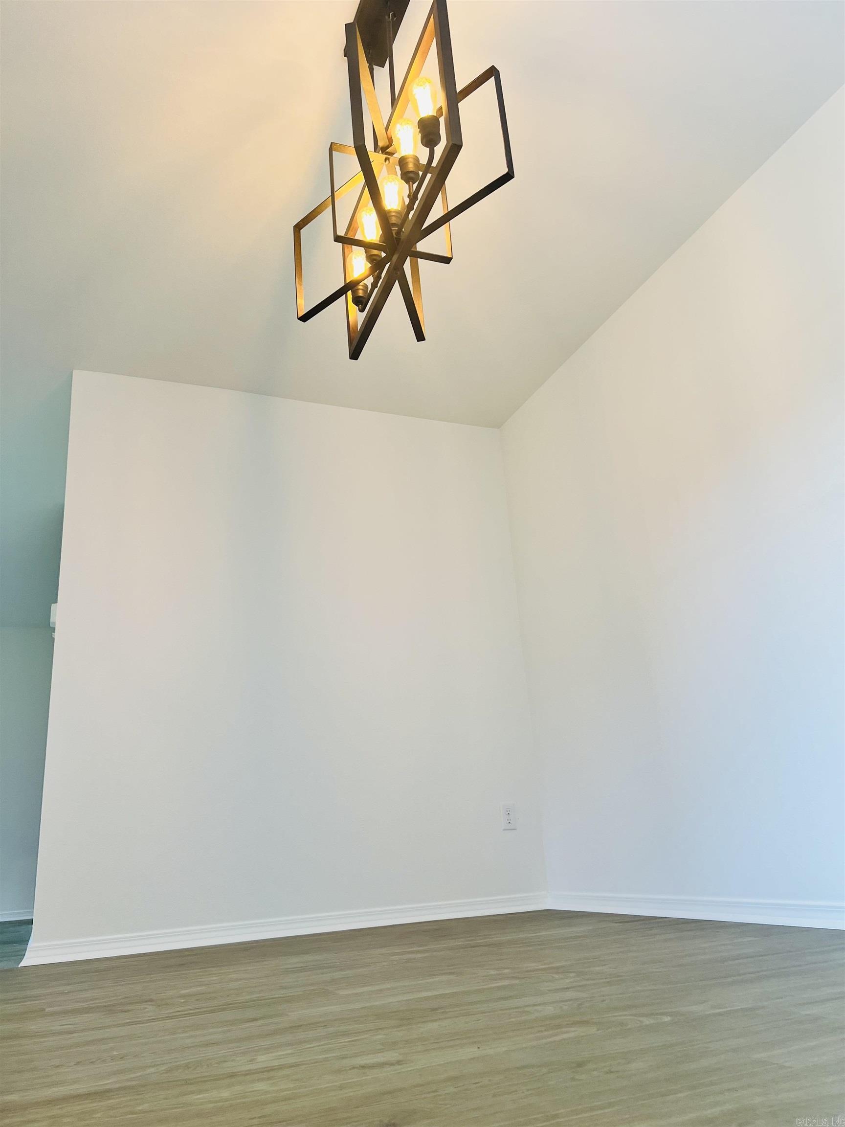 470 Moonlight Graham Blvd Property Photo 18