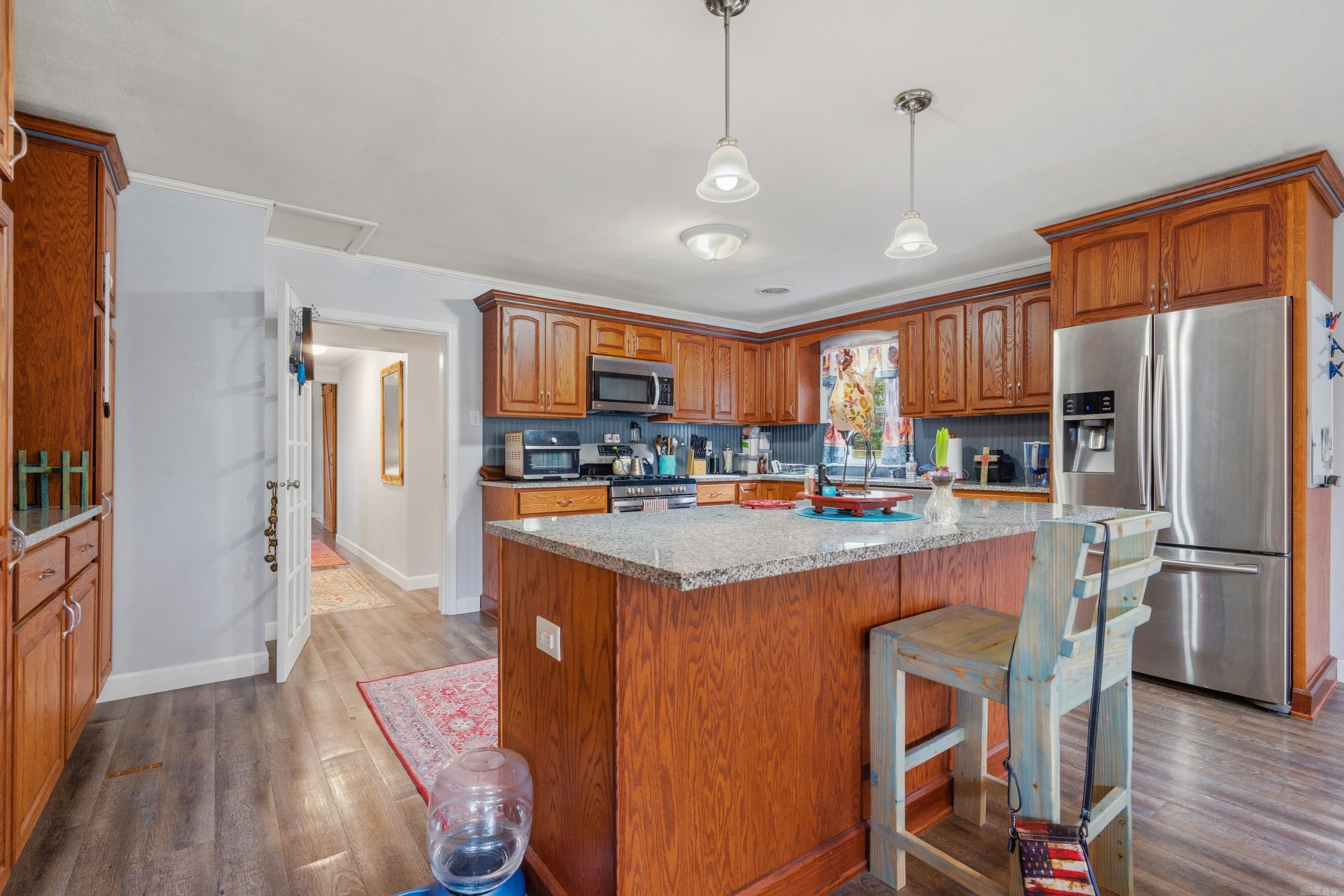 429 Ridgeway Street Property Photo 8