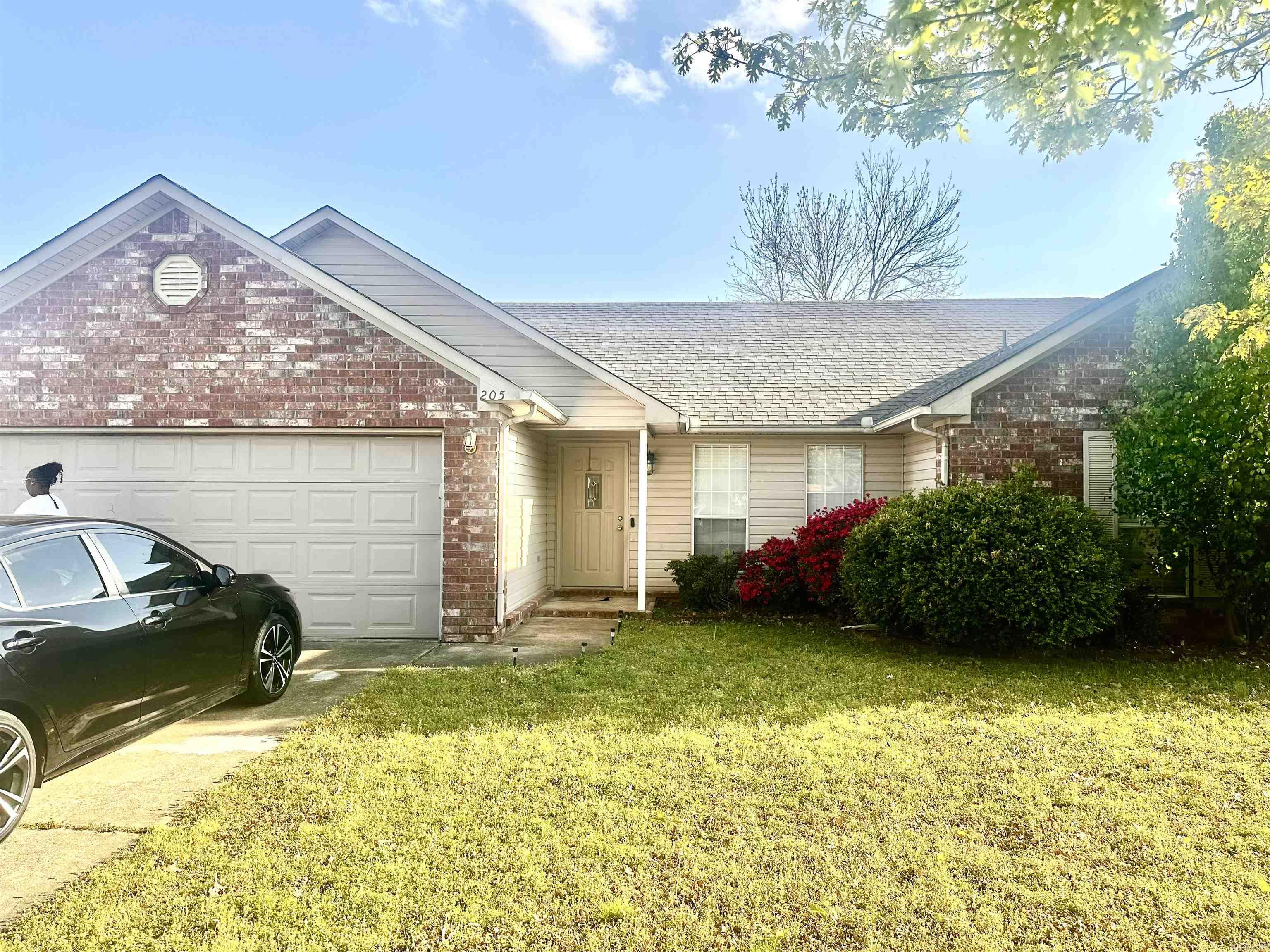 205 Natchez Drive