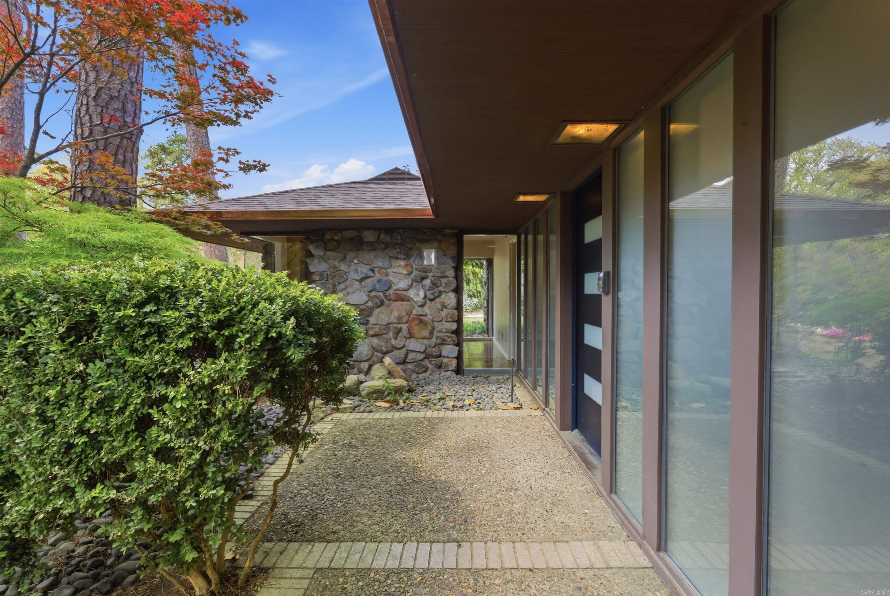 2 Glenridge Road Property Photo 4