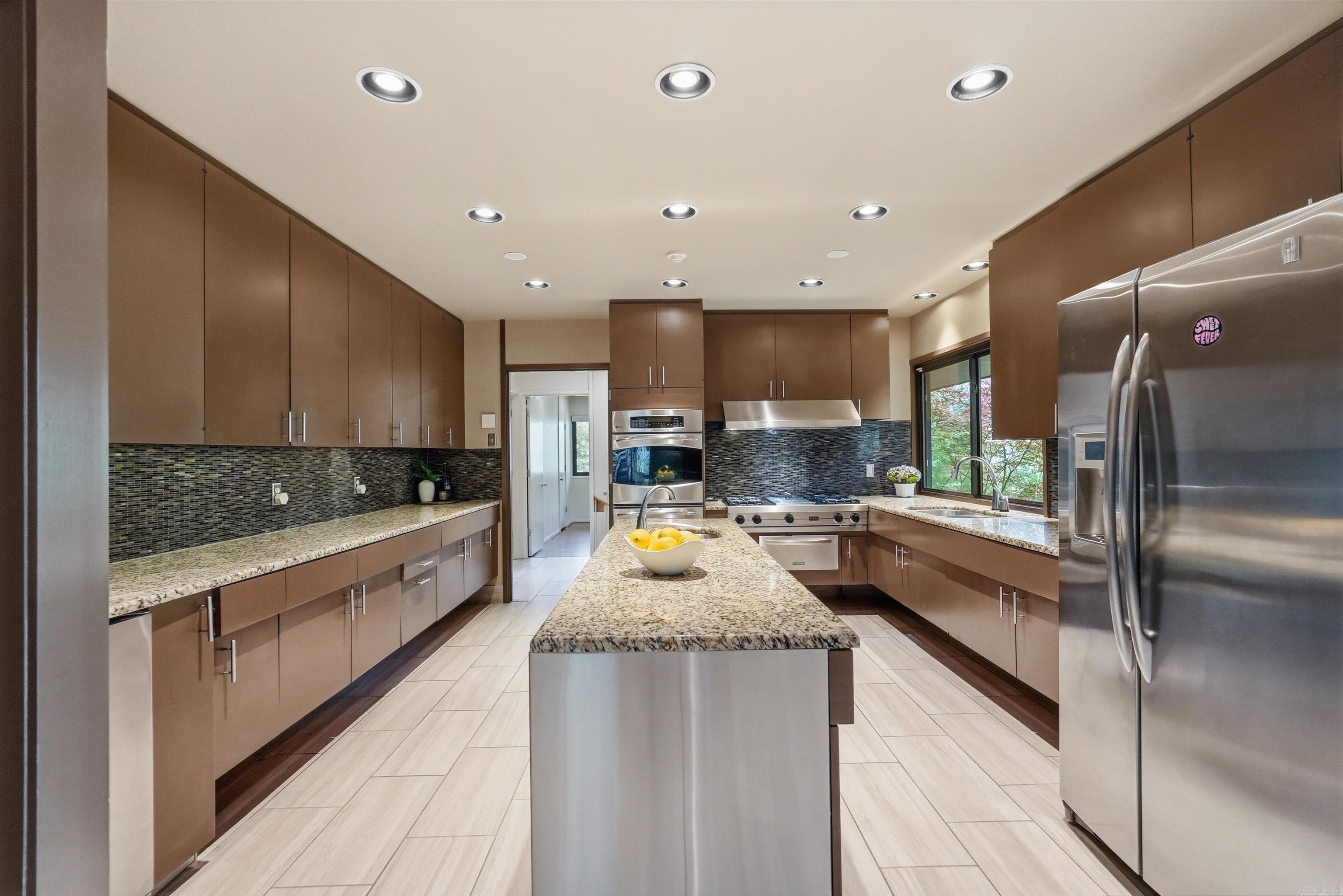 2 Glenridge Road Property Photo 12