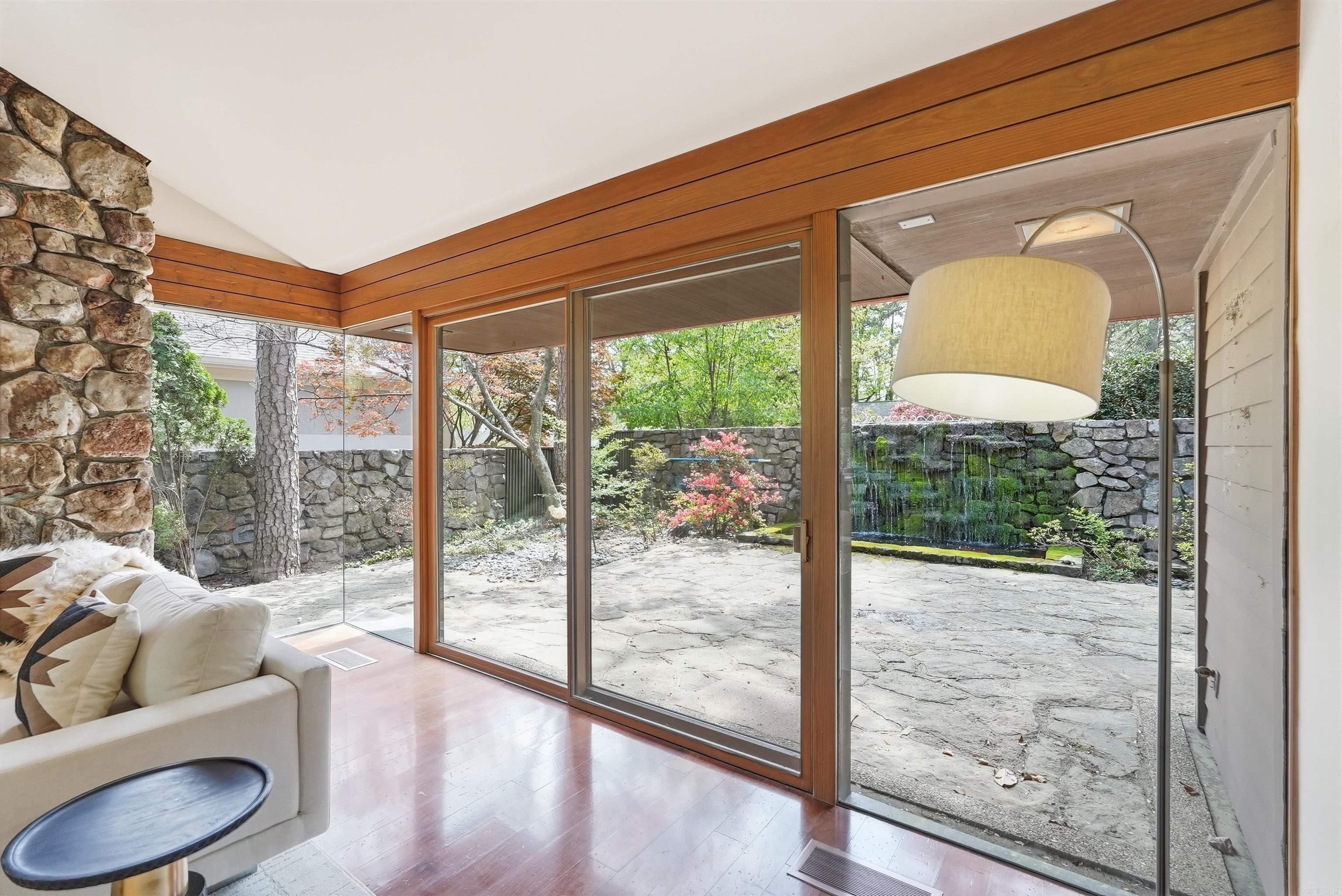 2 Glenridge Road Property Photo 20
