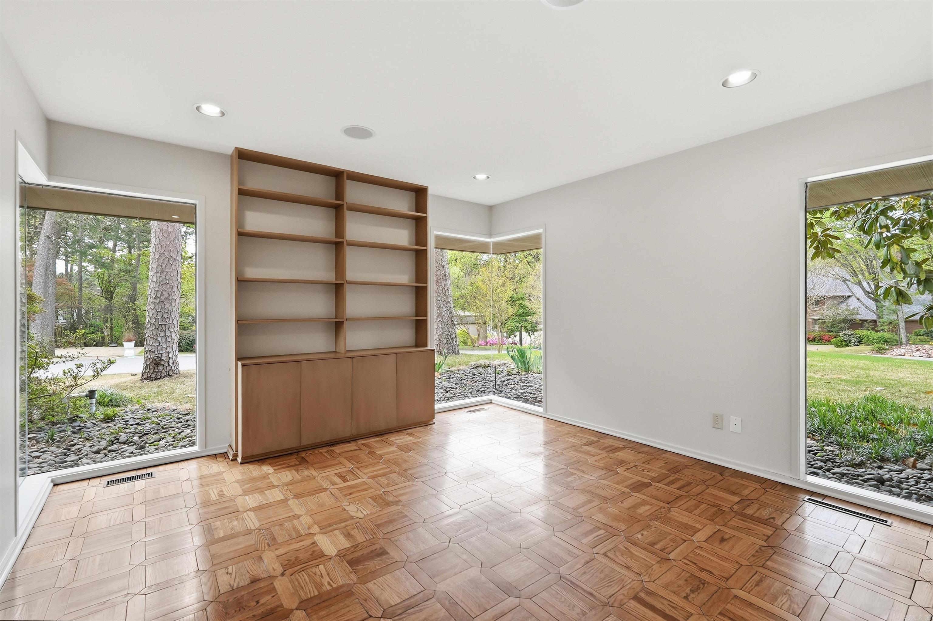 2 Glenridge Road Property Photo 32