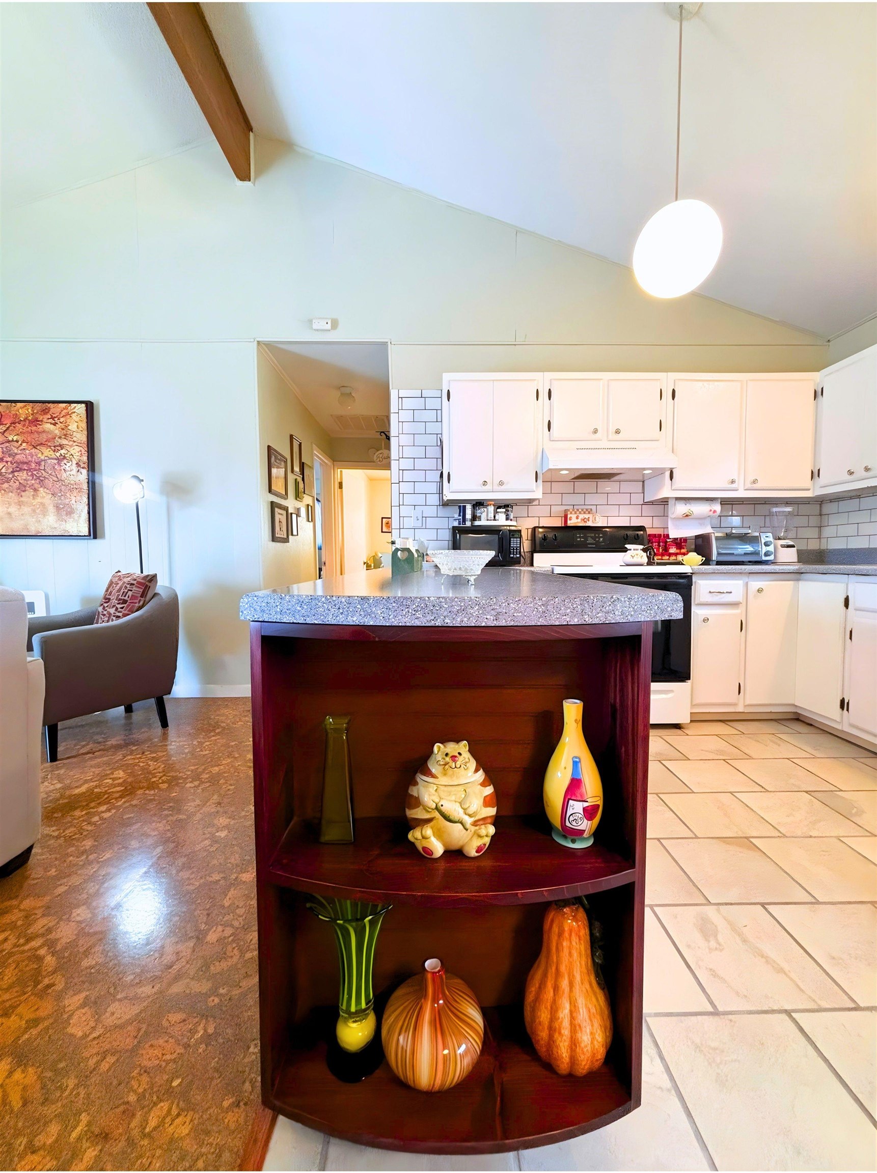43 Winnebago Drive Property Photo 15