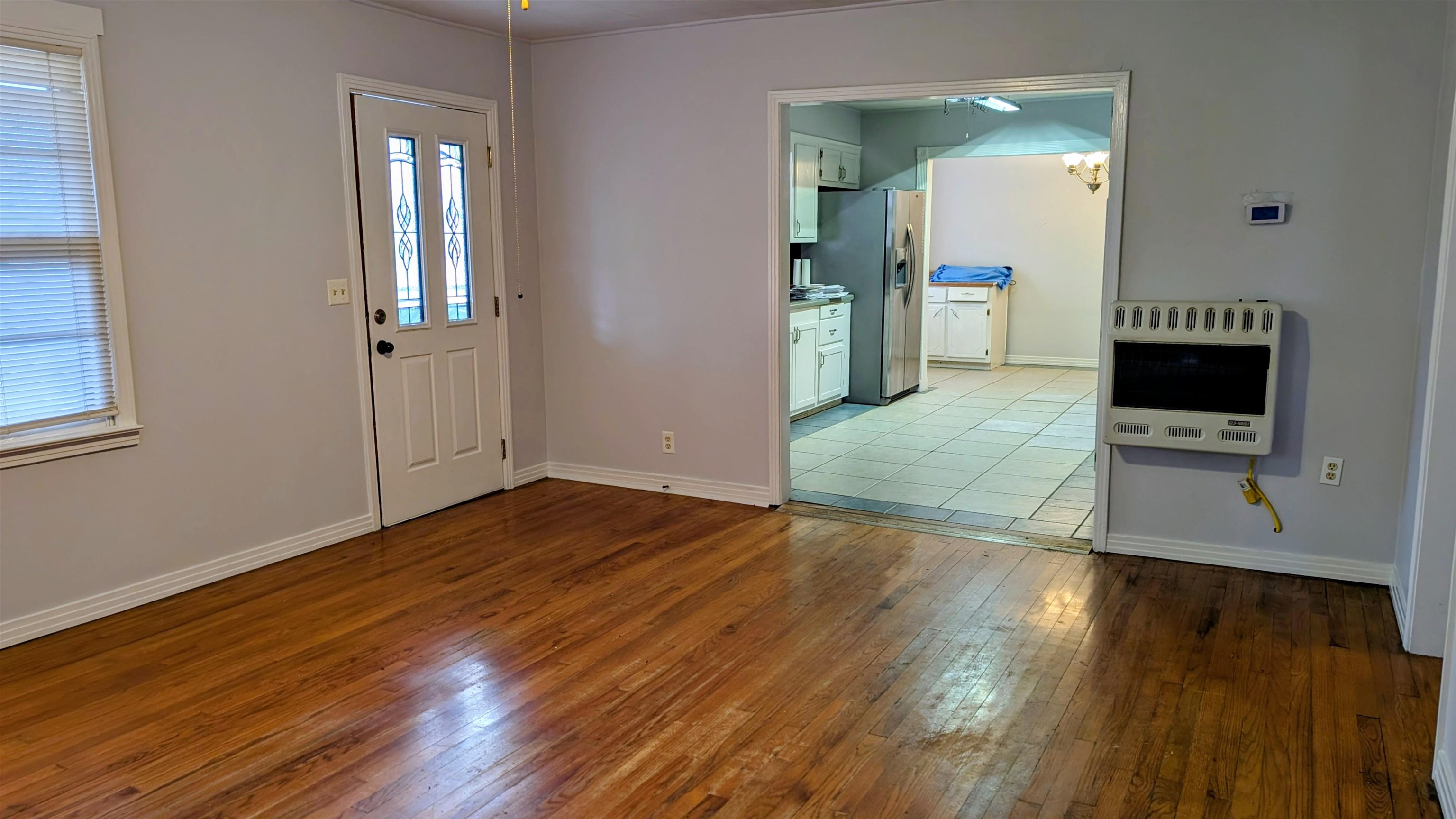 32 E Main Street Property Photo 4