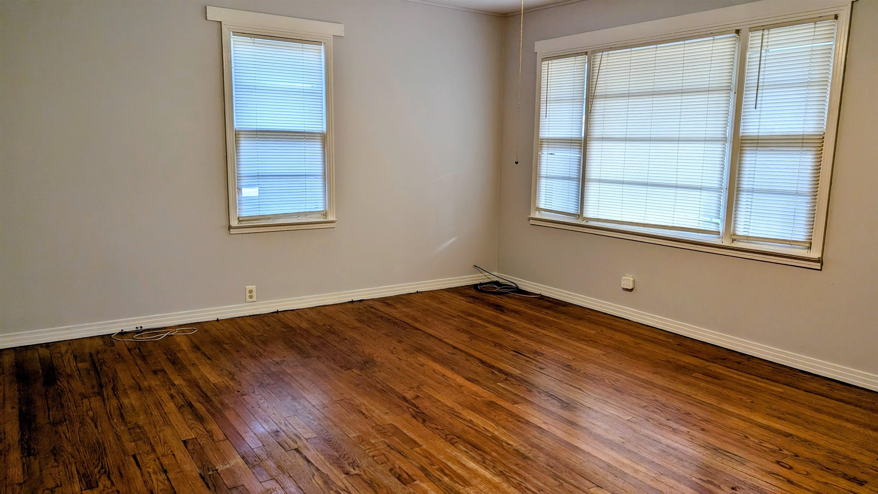 32 E Main Street Property Photo 5