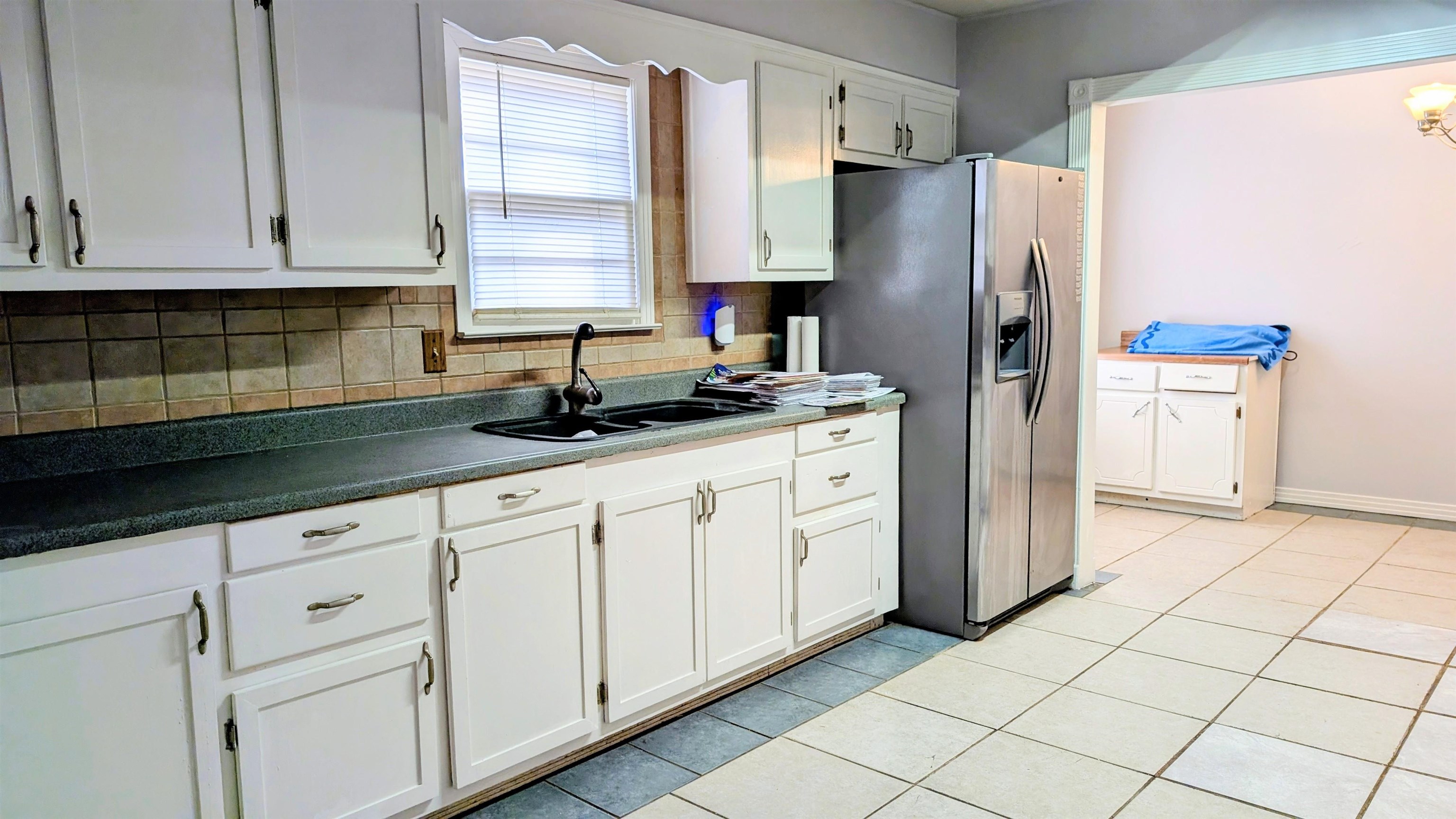 32 E Main Street Property Photo 9
