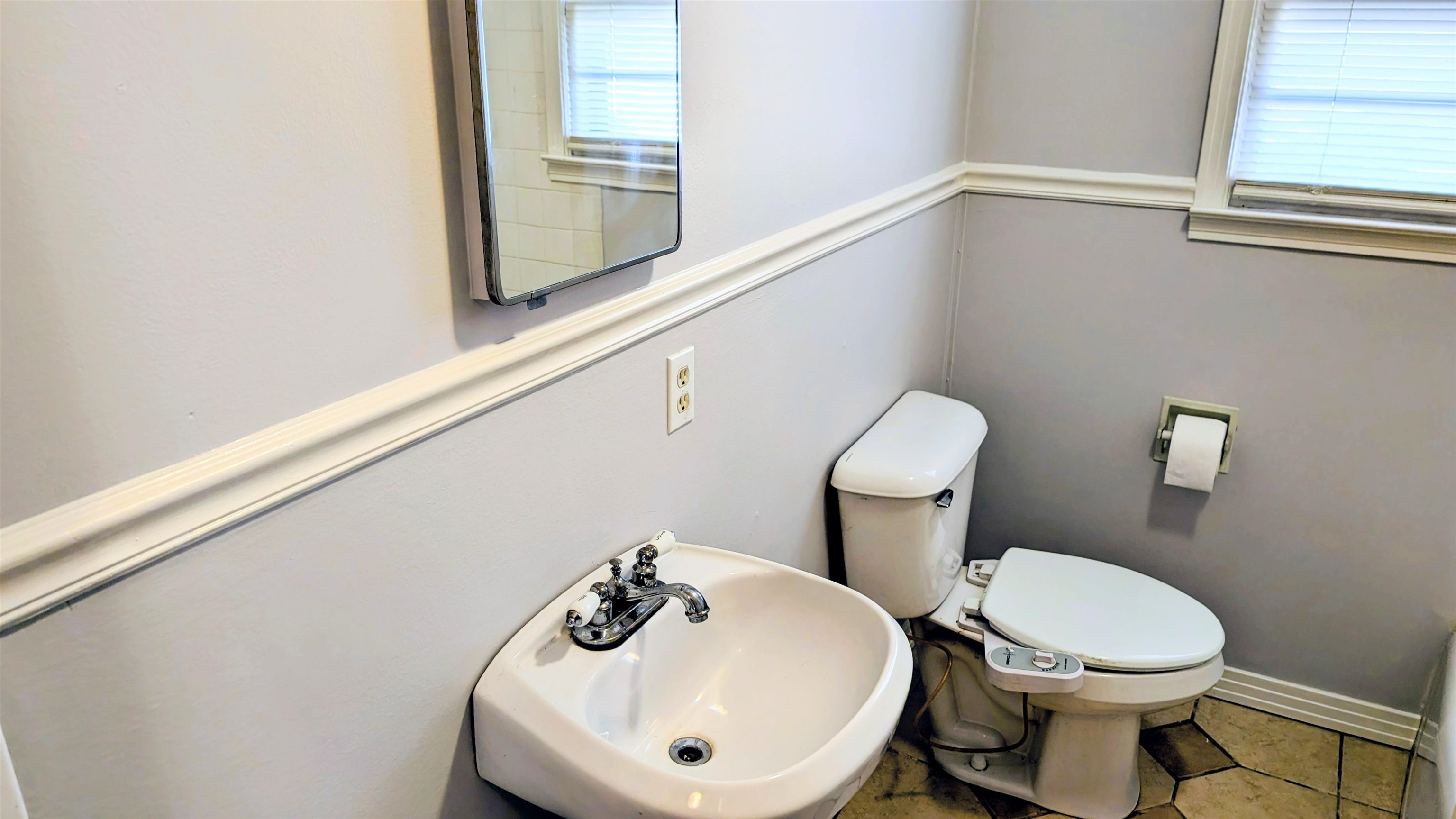 32 E Main Street Property Photo 18