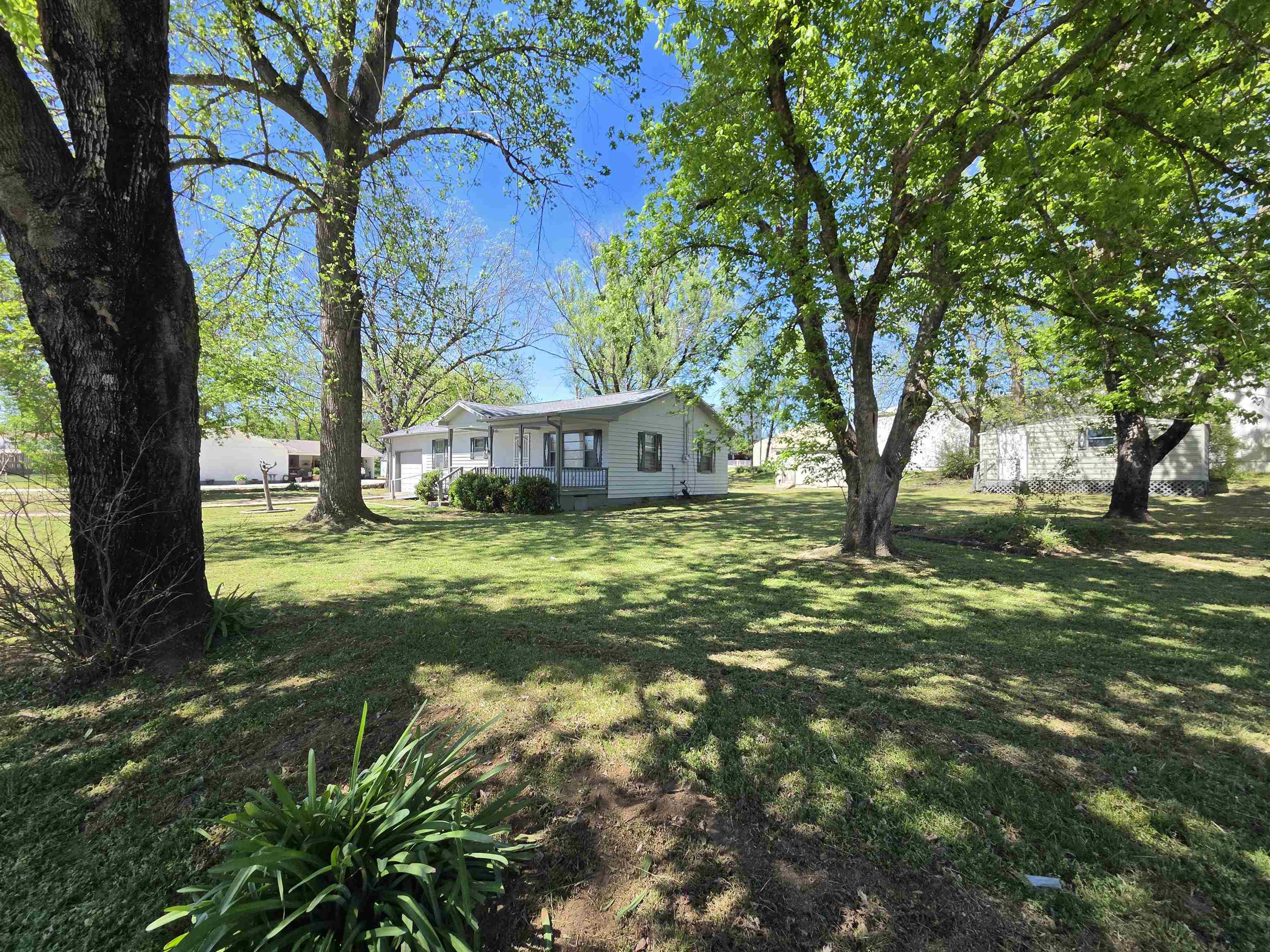 32 E Main Street Property Photo 29