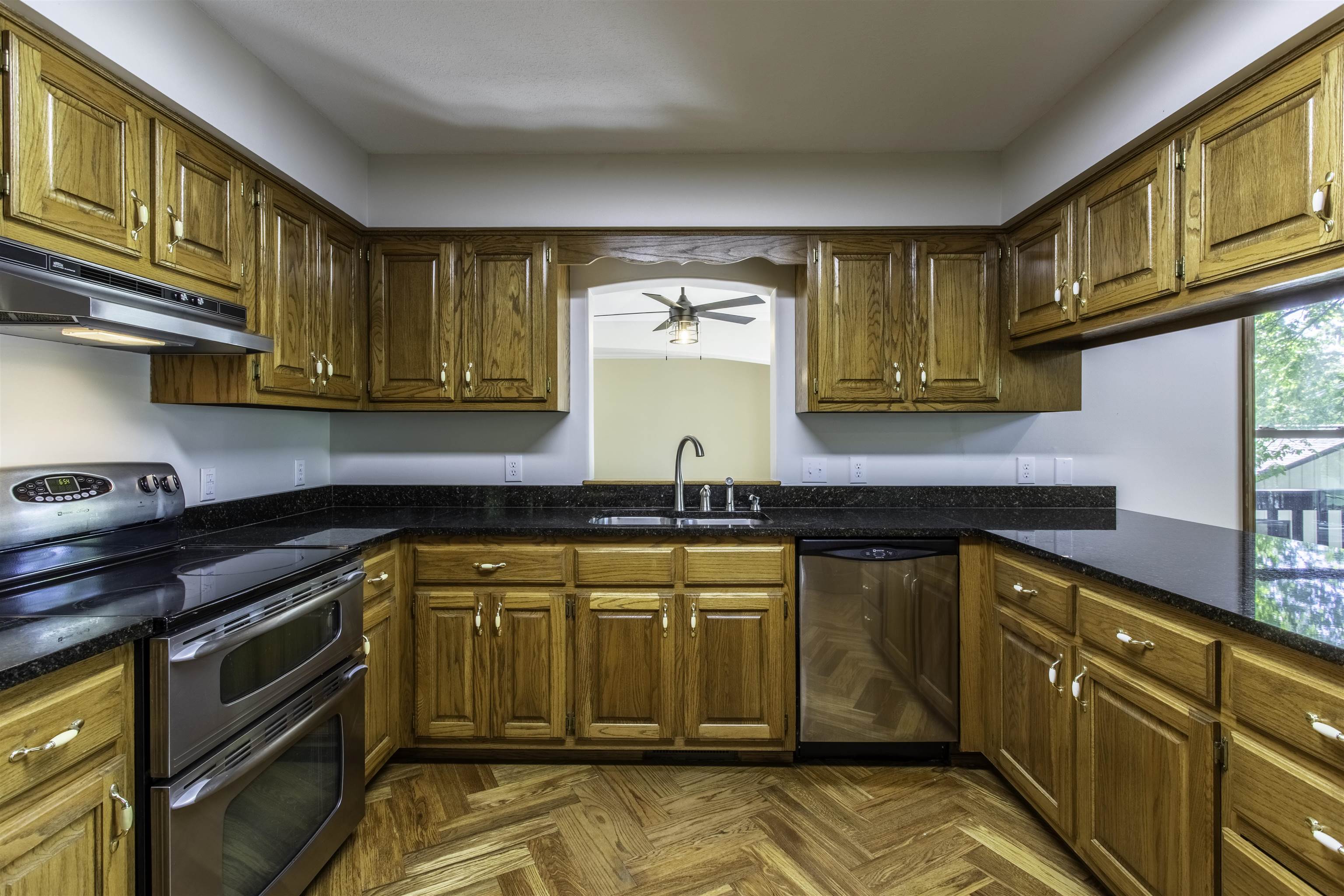 8 Winnebago Trace Property Photo 2
