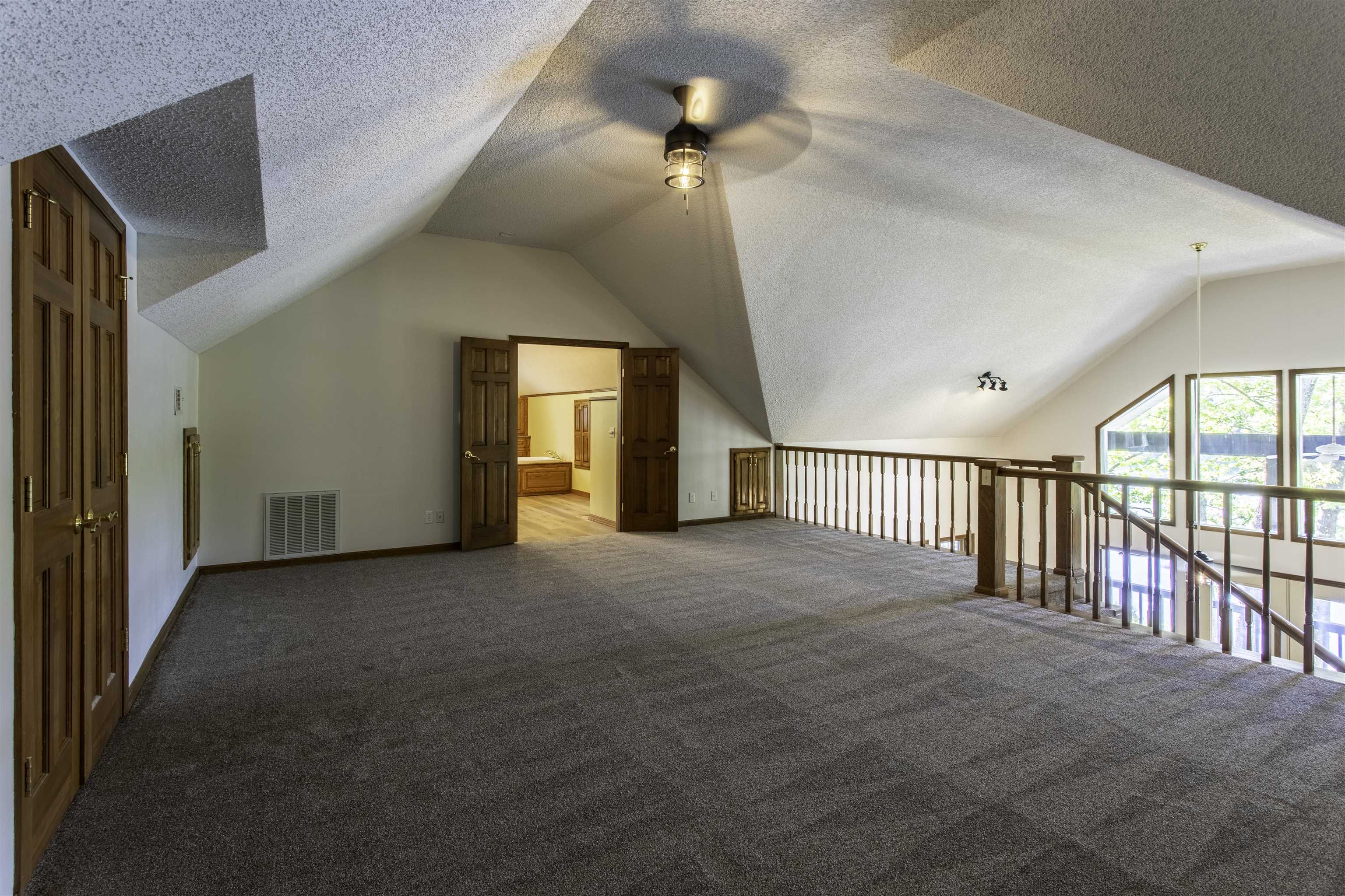 8 Winnebago Trace Property Photo 22