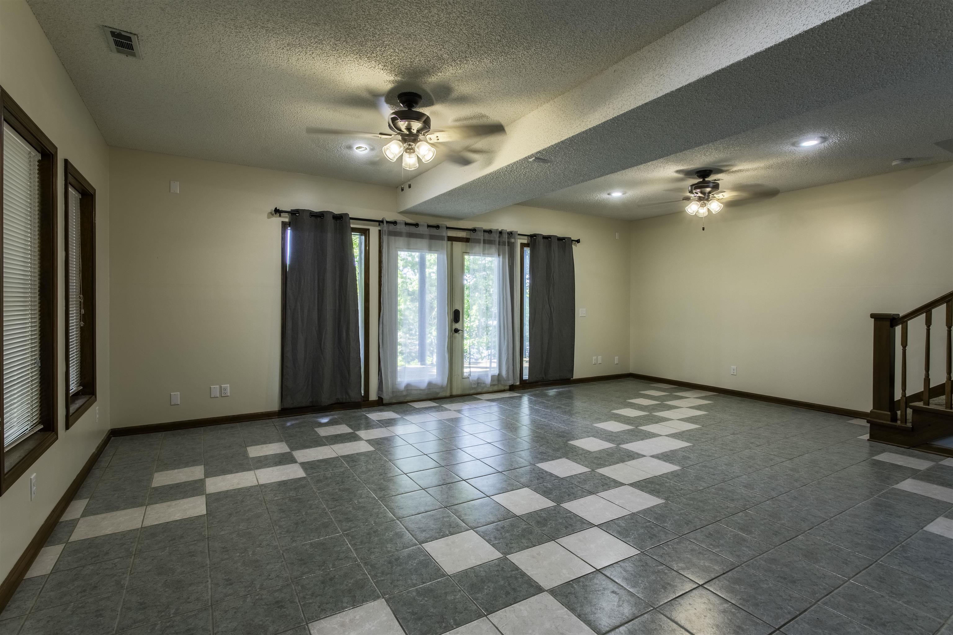 8 Winnebago Trace Property Photo 34