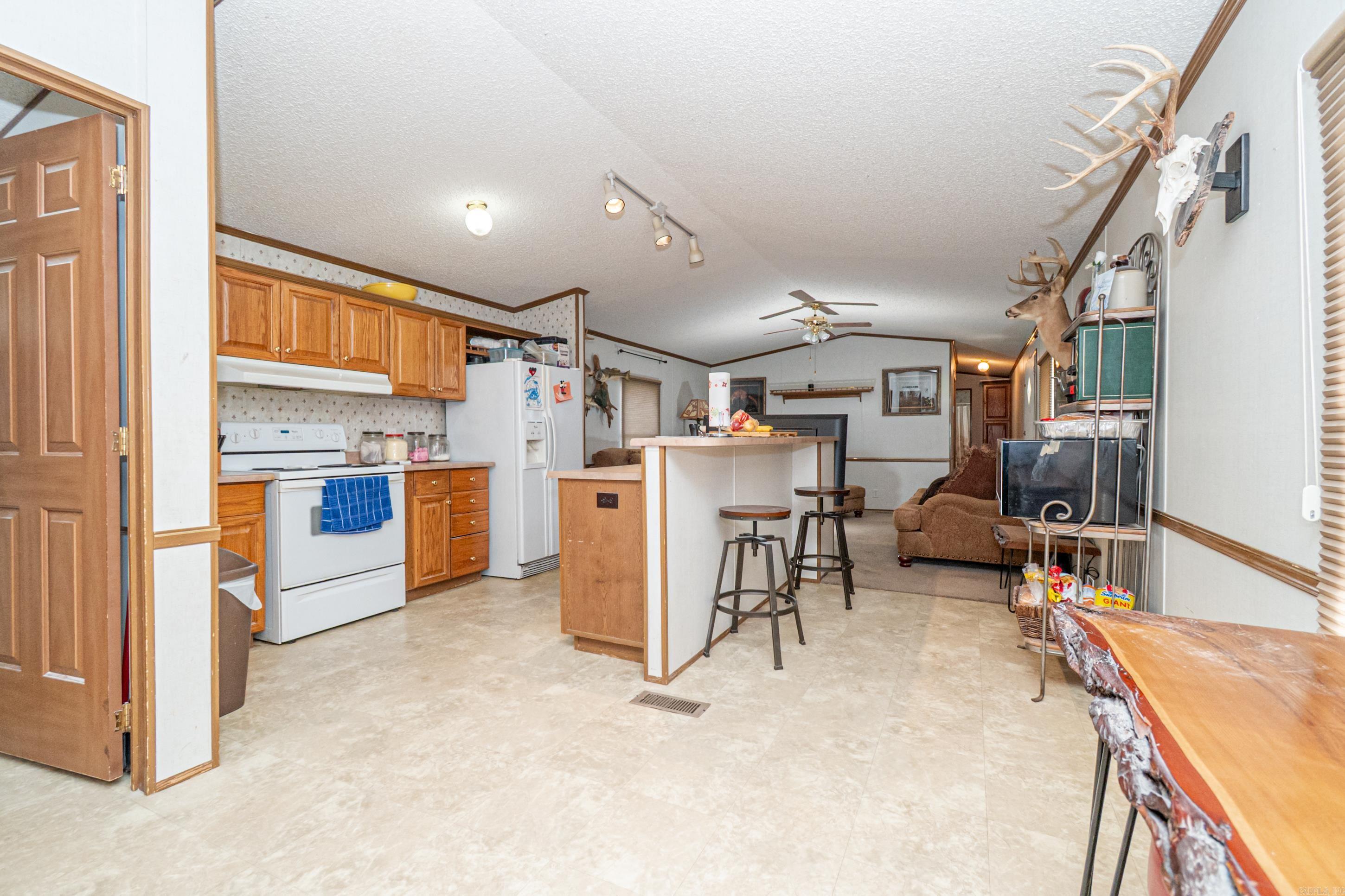 1520 Calhoun 54 Property Photo 11